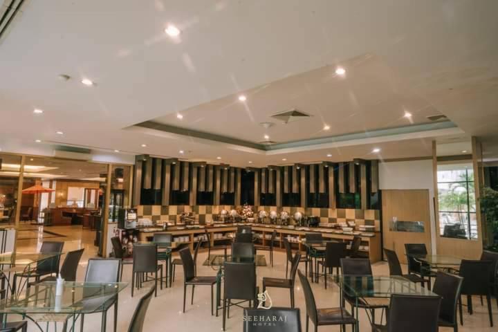 Seeharaj 3*