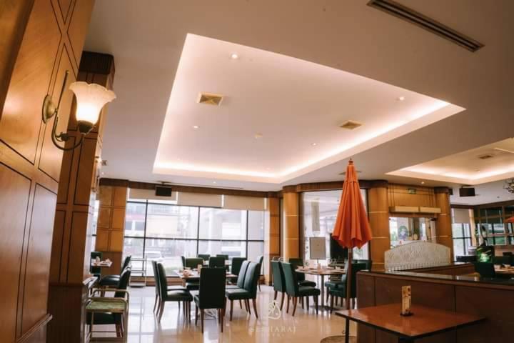 Seeharaj Hotel