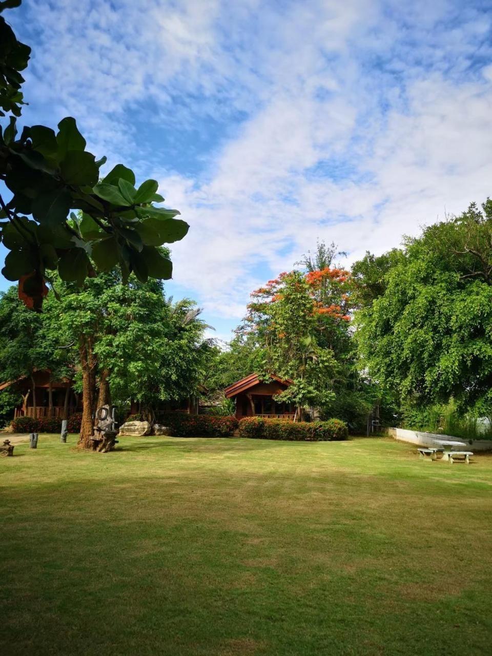 Resort Buasawan & Restaurant 2*
