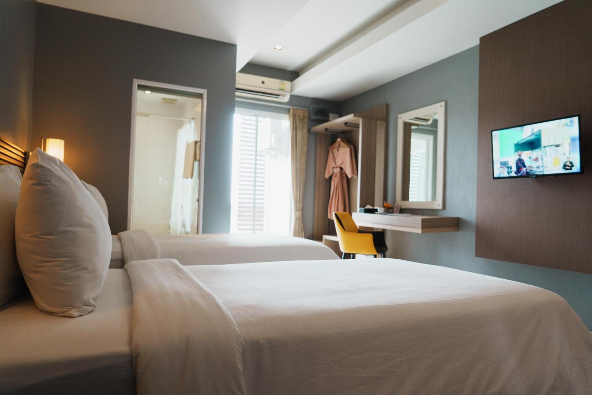 And Hotel
