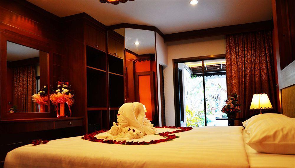 Shanaya & Phuket Hotel 4*
