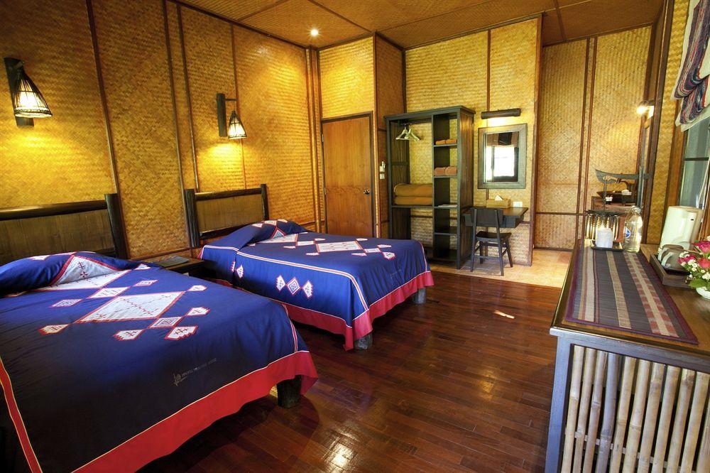 Lodge Hmong Hilltribe