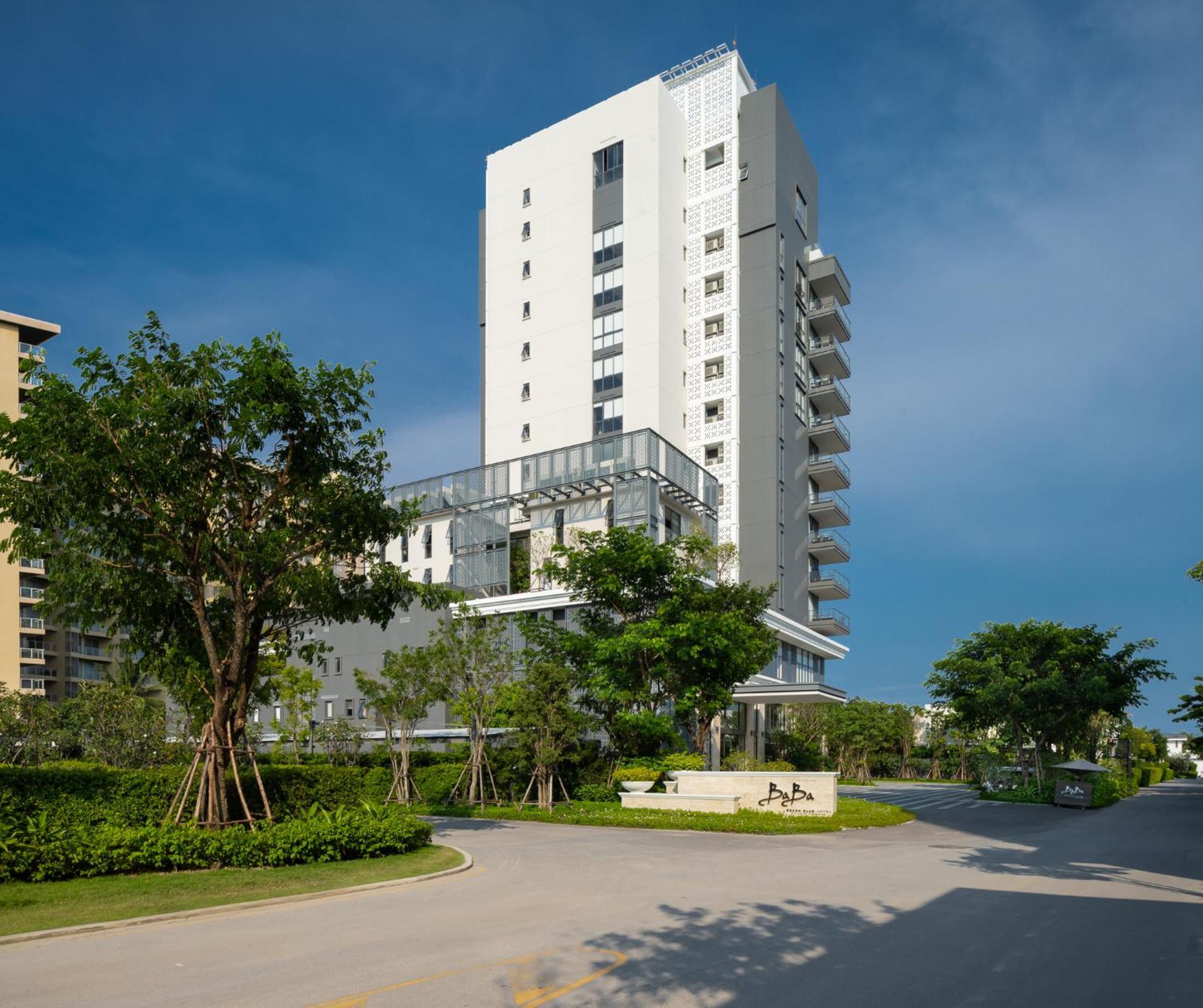 Baba Club Hua Hin Luxury Pool By Sri Panwa