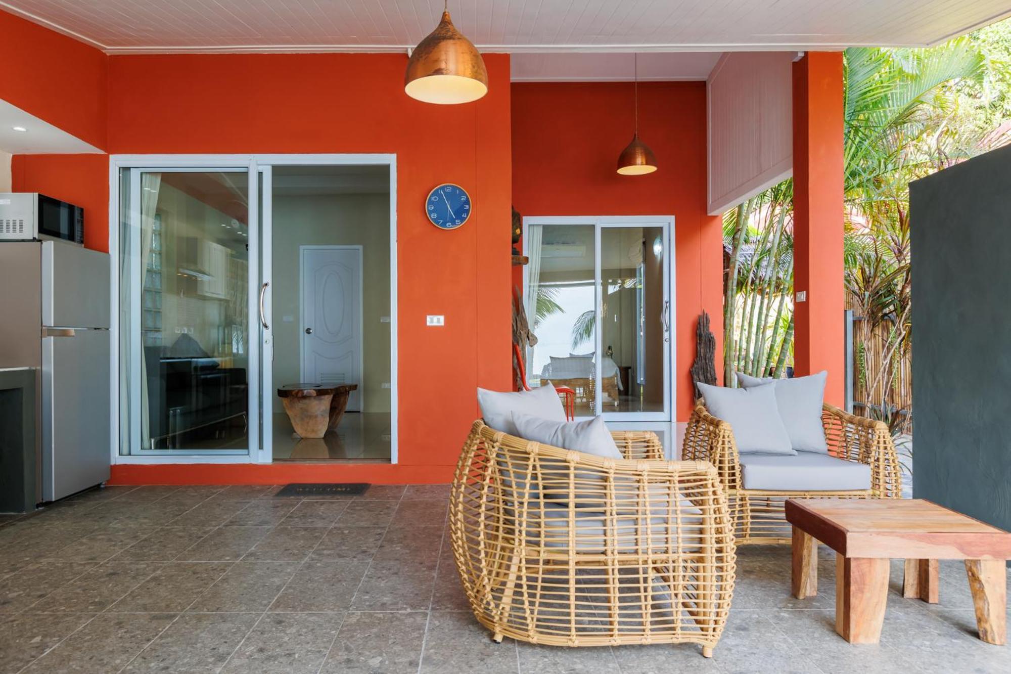 Gecko Villa