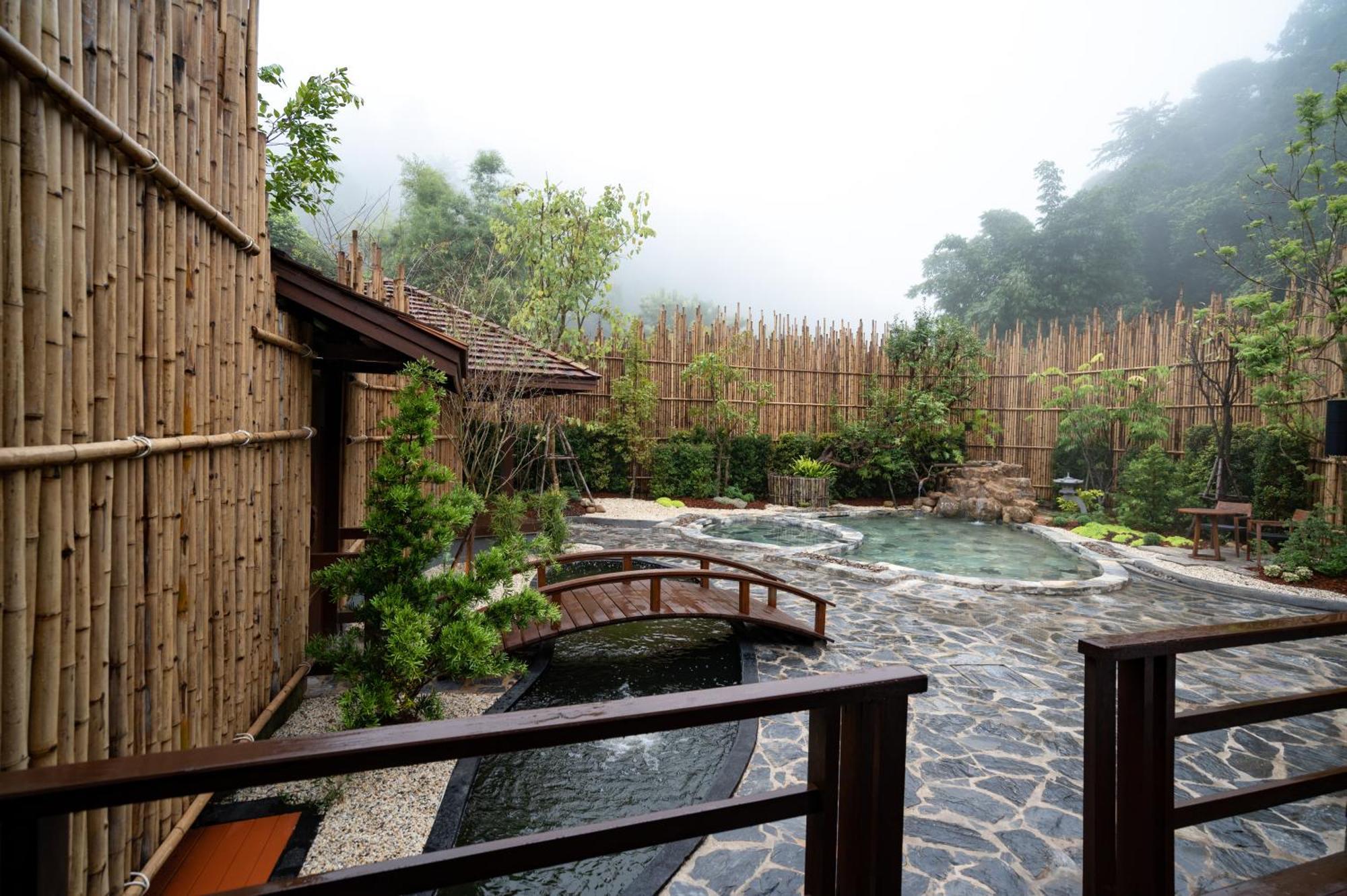 Onsen At Moncham Resort 5*