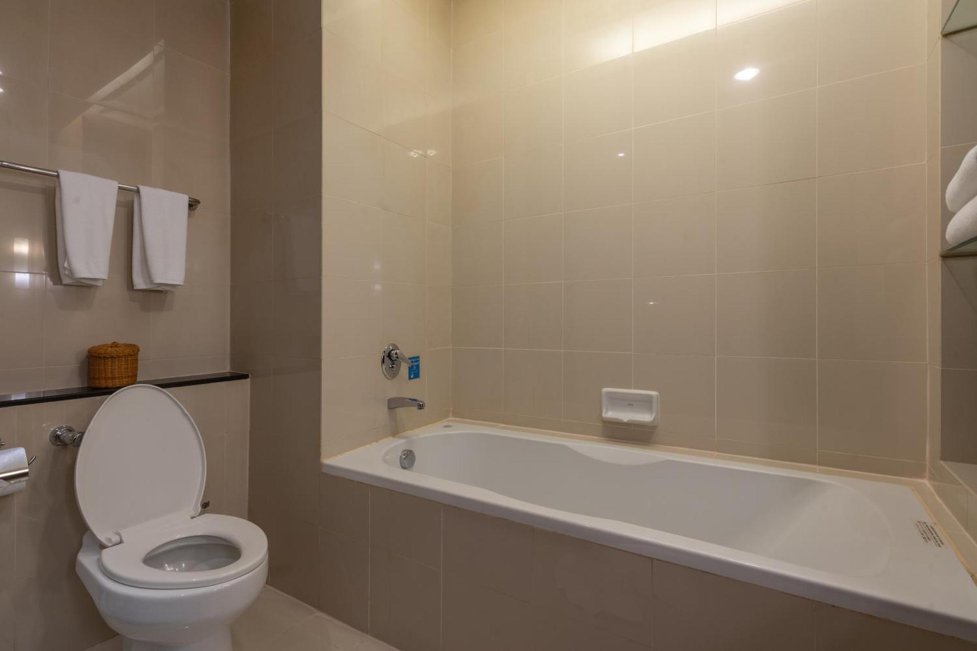 Hotel Cape Racha 5*