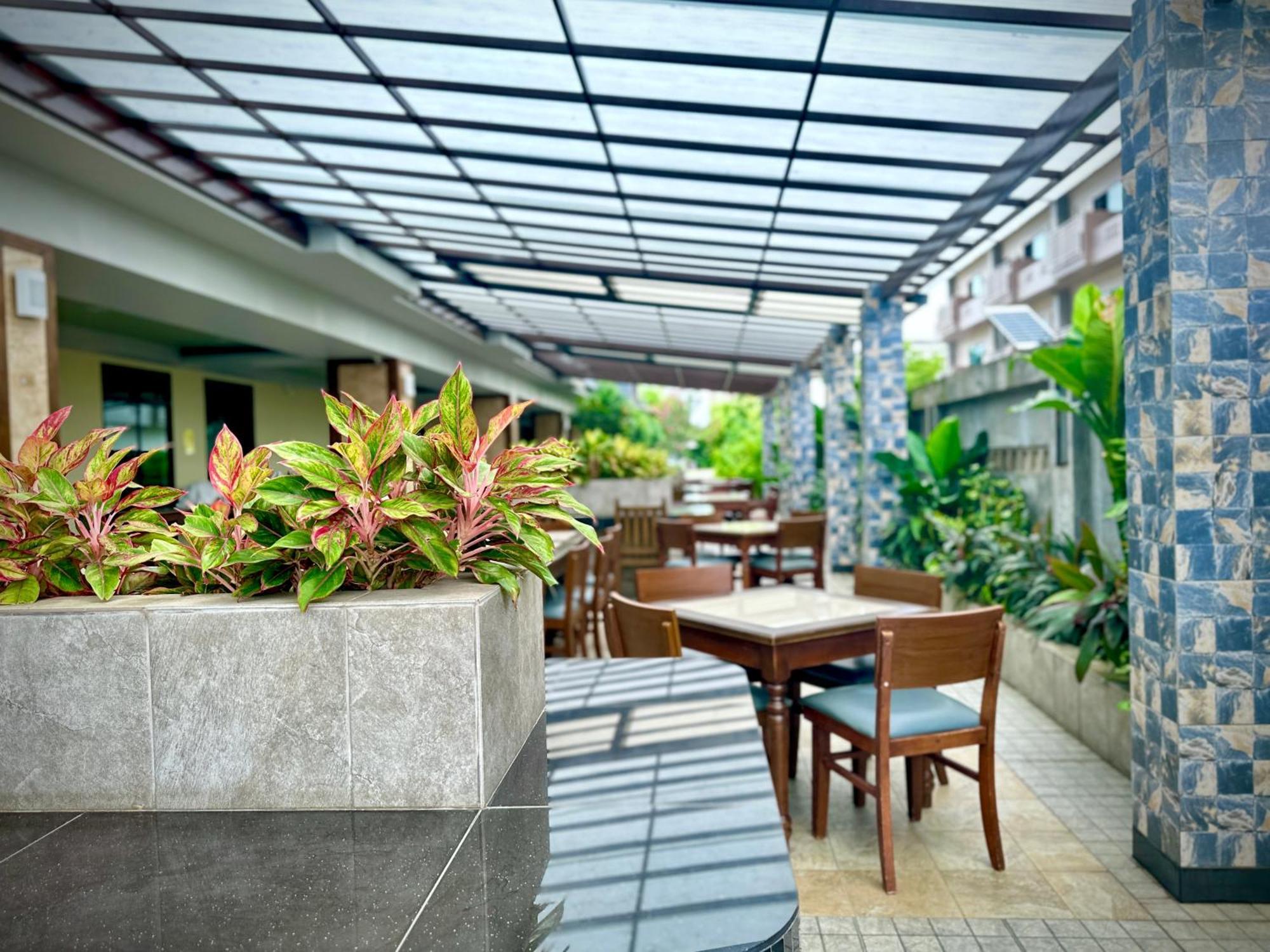 Mangrove Prestige Na Chom Thian
