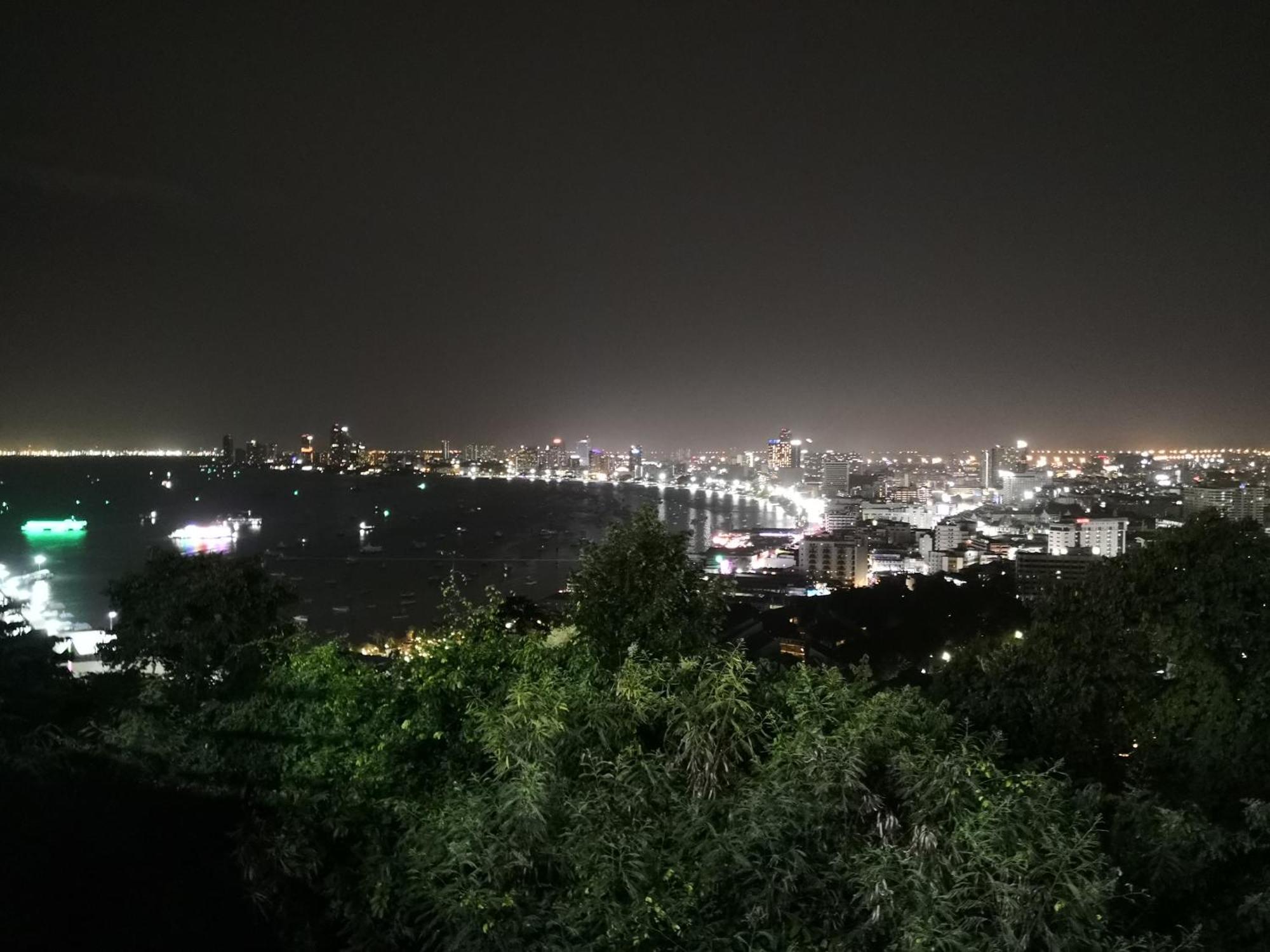 Jomtien Hill Pratamnak Apartamento