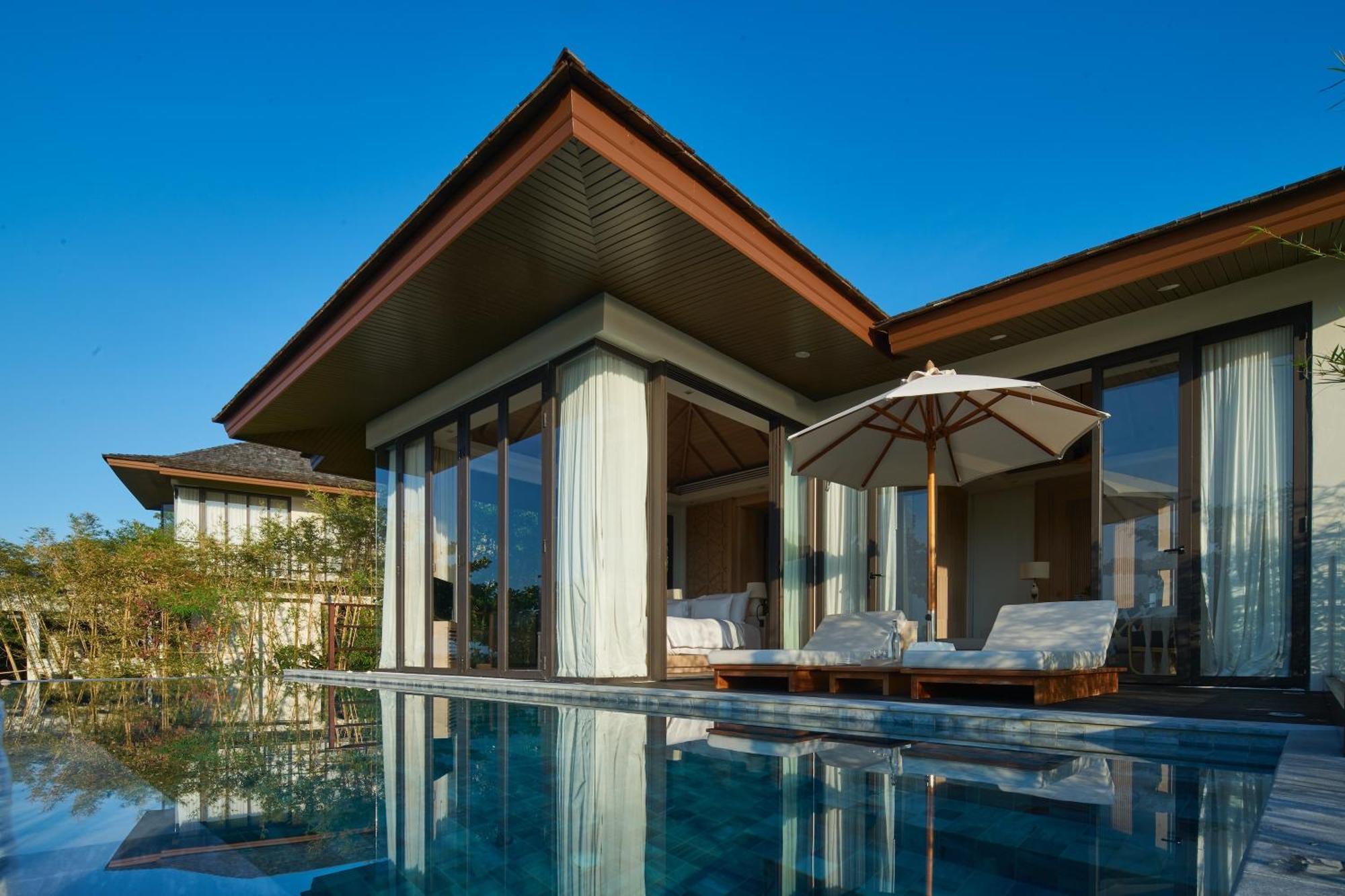 Cape Fahn Samui 5*