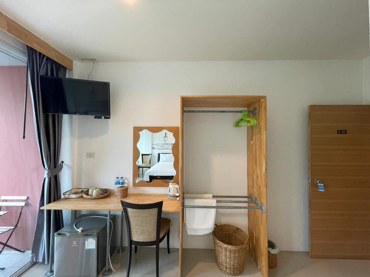Hotel Dwell Phuket Airport At Naiyang Nai Yang