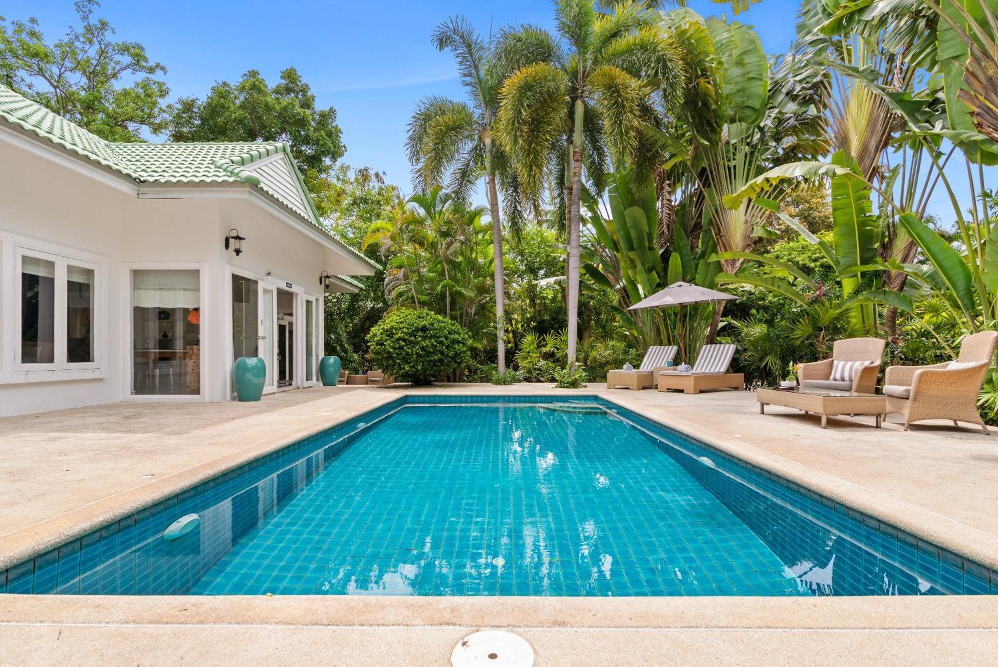 2br Baan Chanchai, Seconds To *