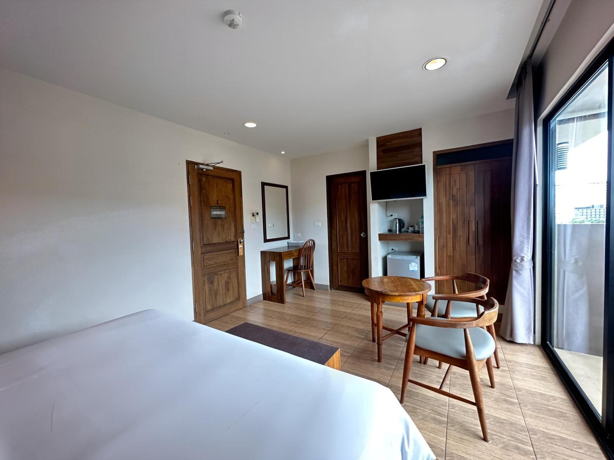 Mangrove Prestige Hotel