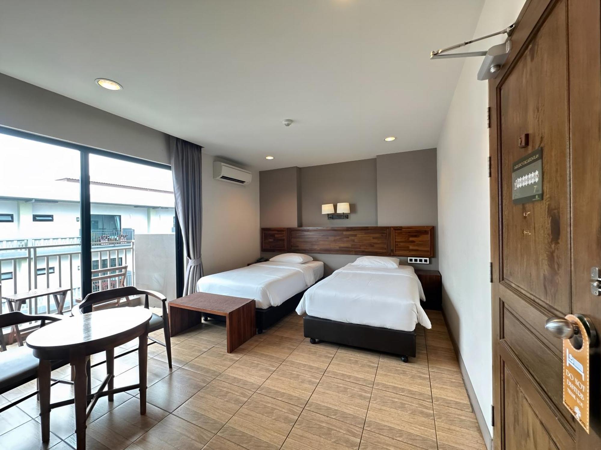 Hotel Mangrove Prestige Na Chom Thian