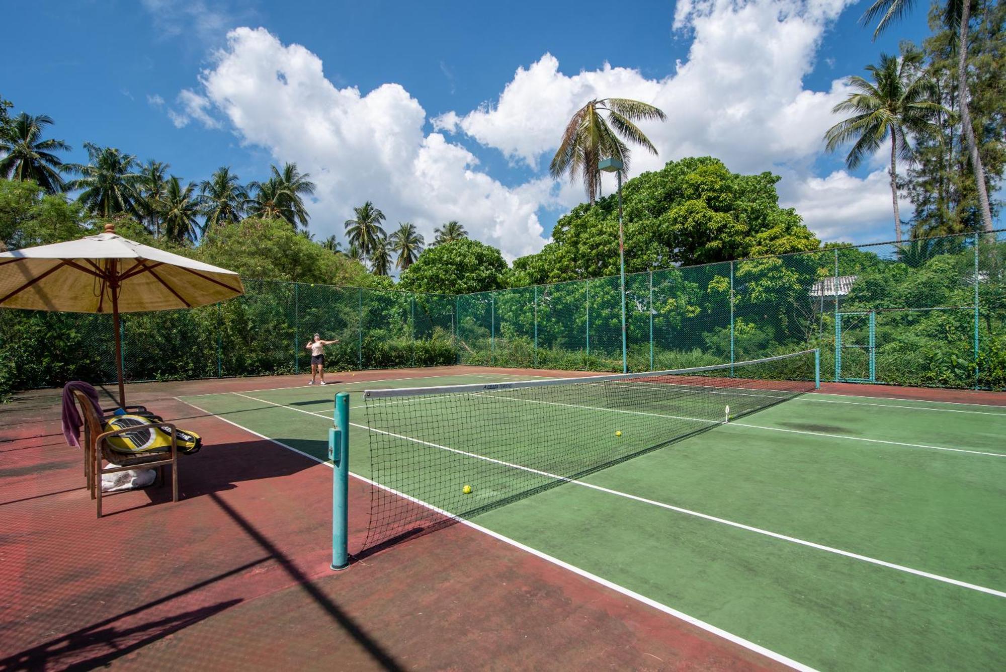 2 Bedroom Beachfront Baan Rim Haad Koh Samui