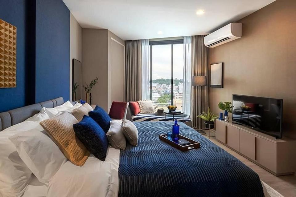 The Edge Aparthotel