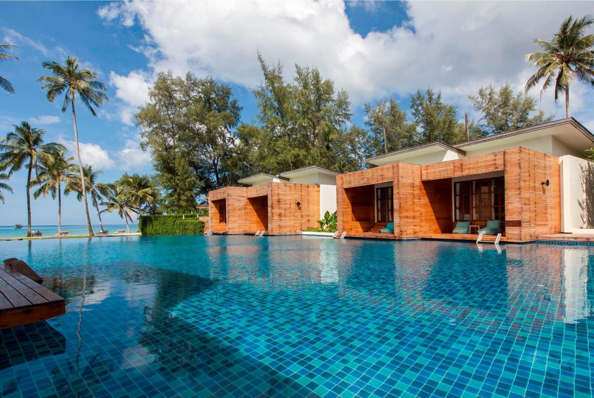 Wendy The Pool @ Koh Kood Resort