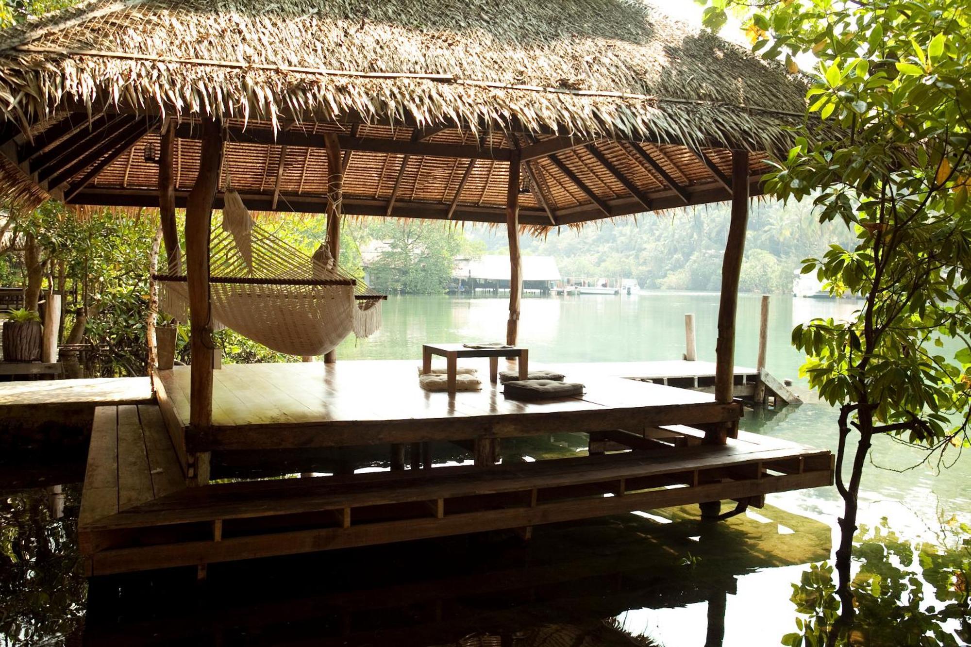 Captain Hook @koh Kood Resort