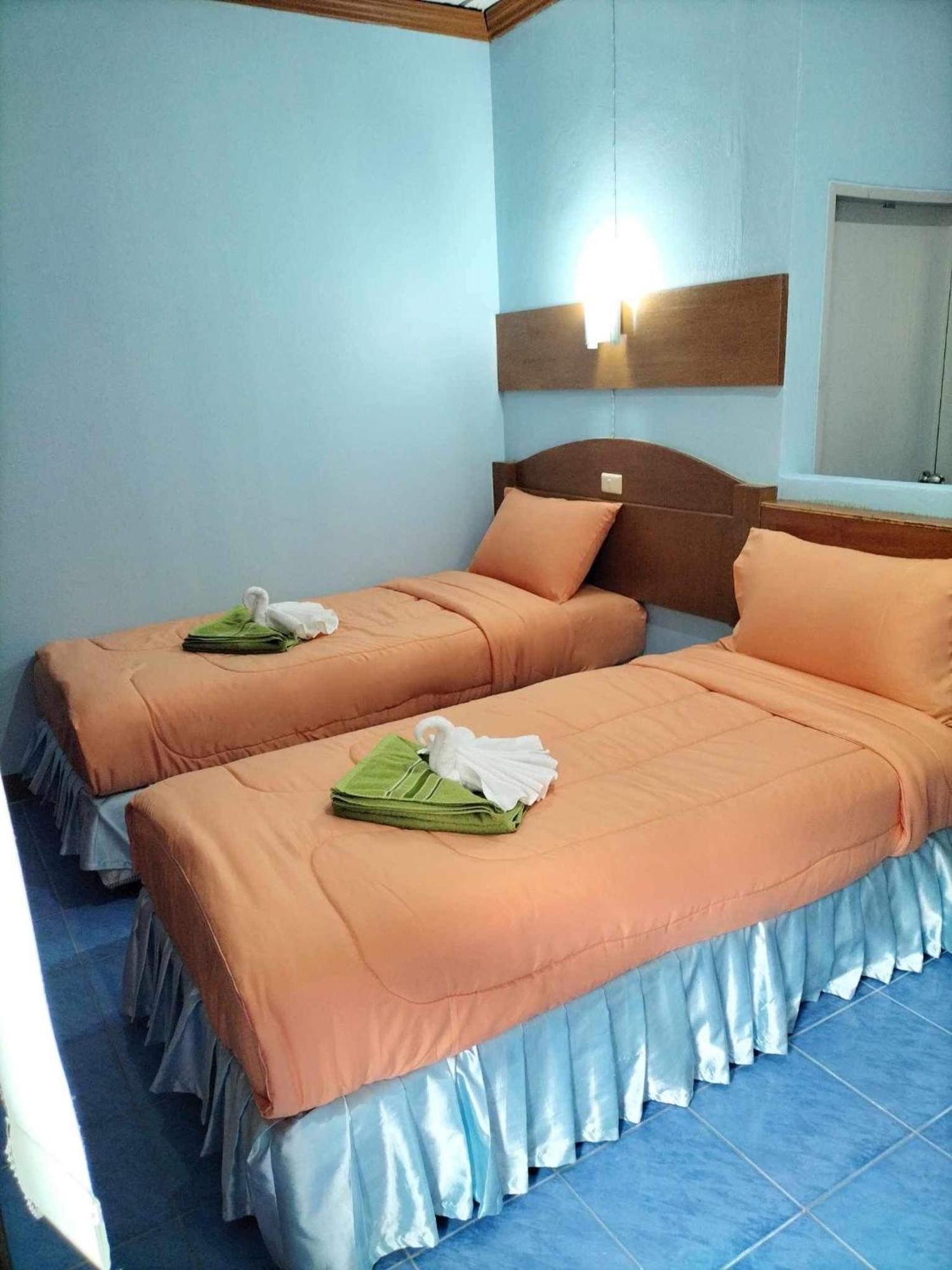 Tanyaporn House Haad Rin