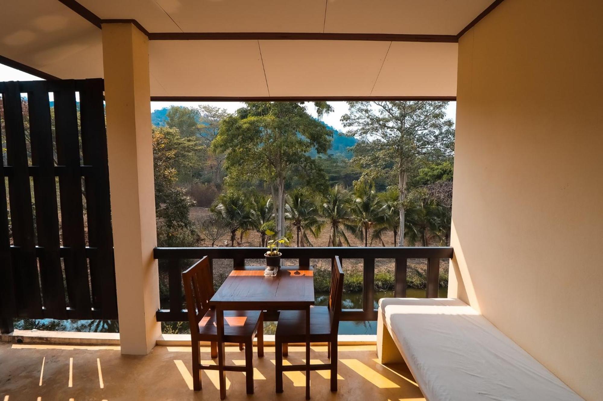 Khao Phaengma Resort 4*