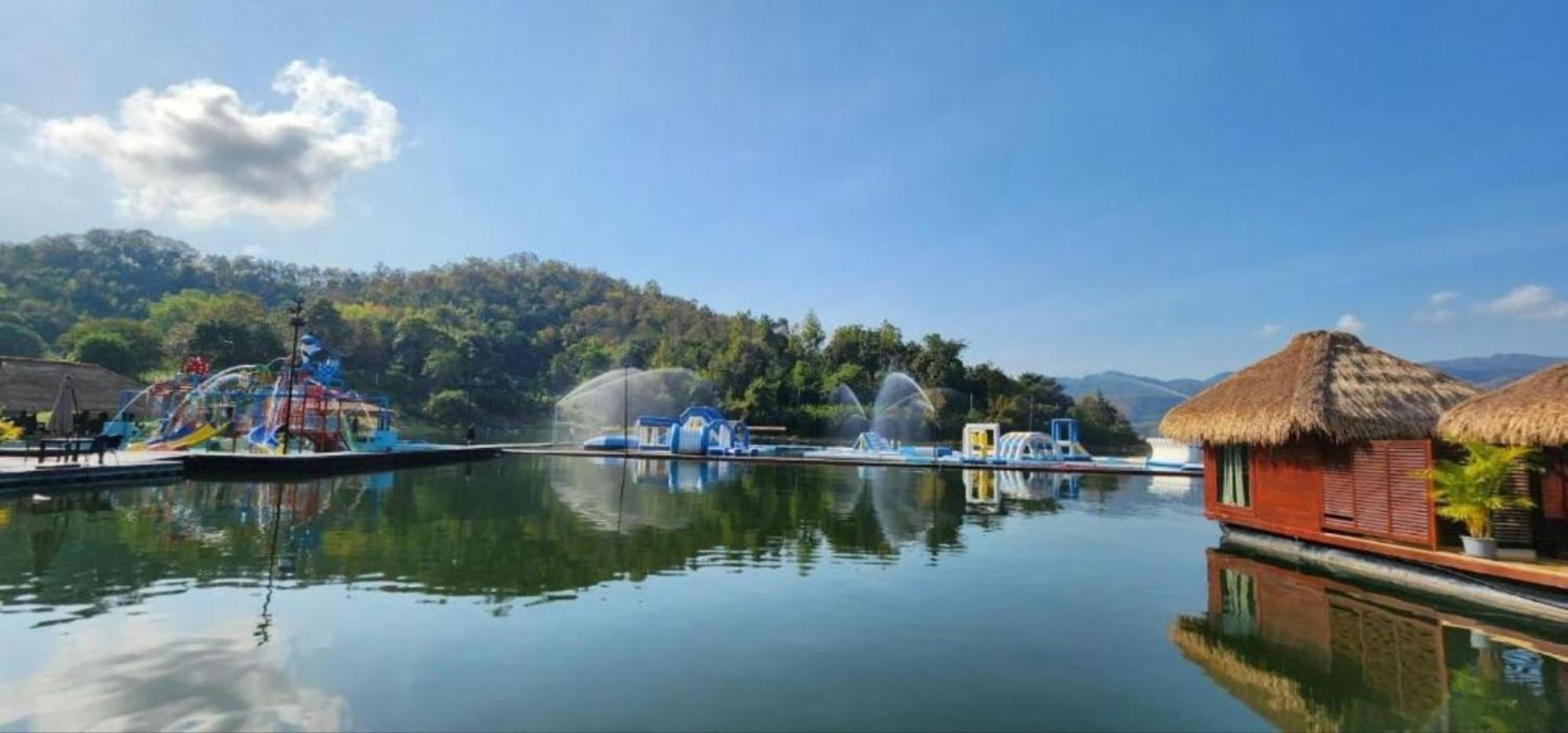 Ruknam Resort *