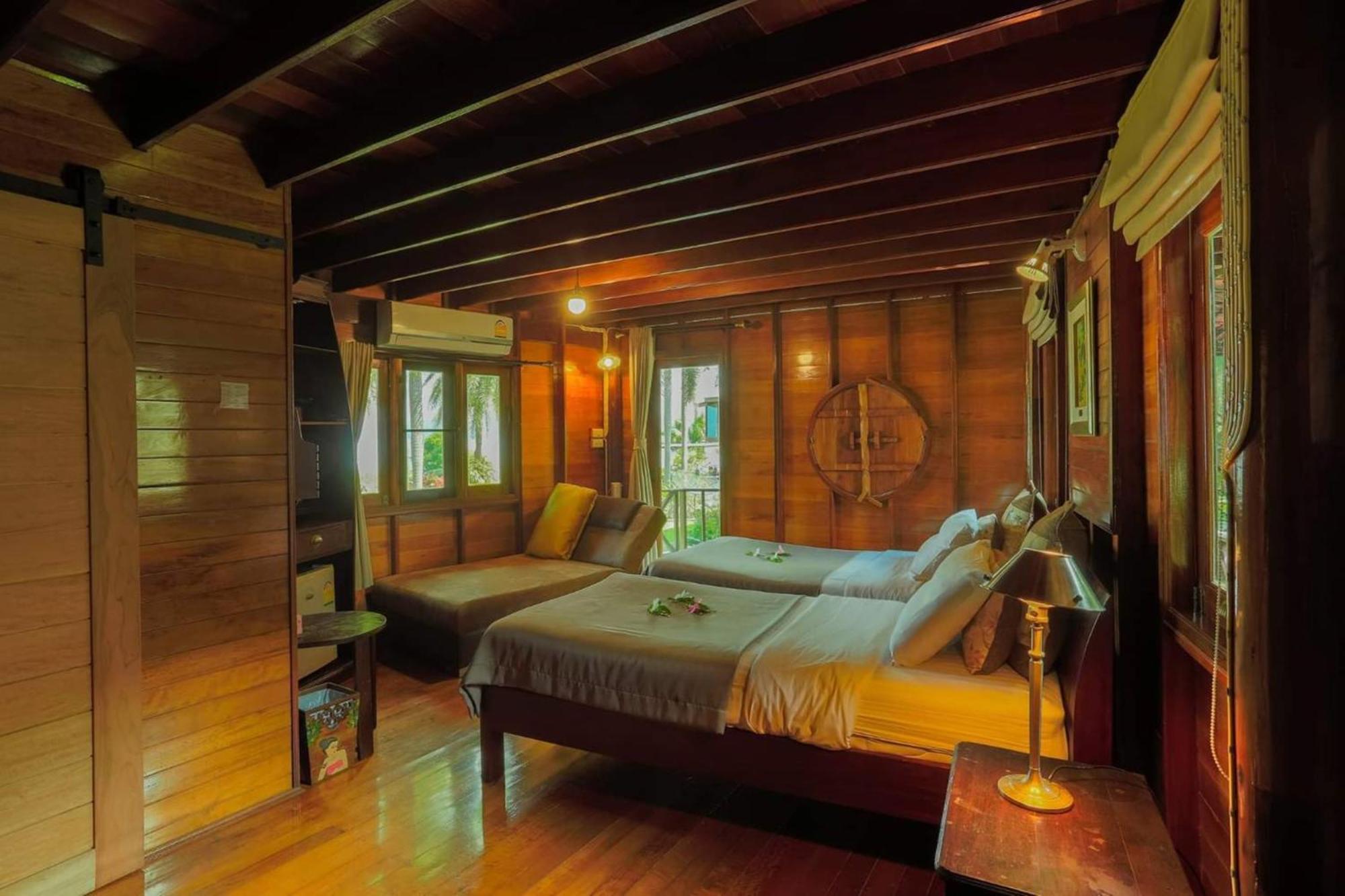 Kaengkrachan Boathouse Paradise Resort 3*