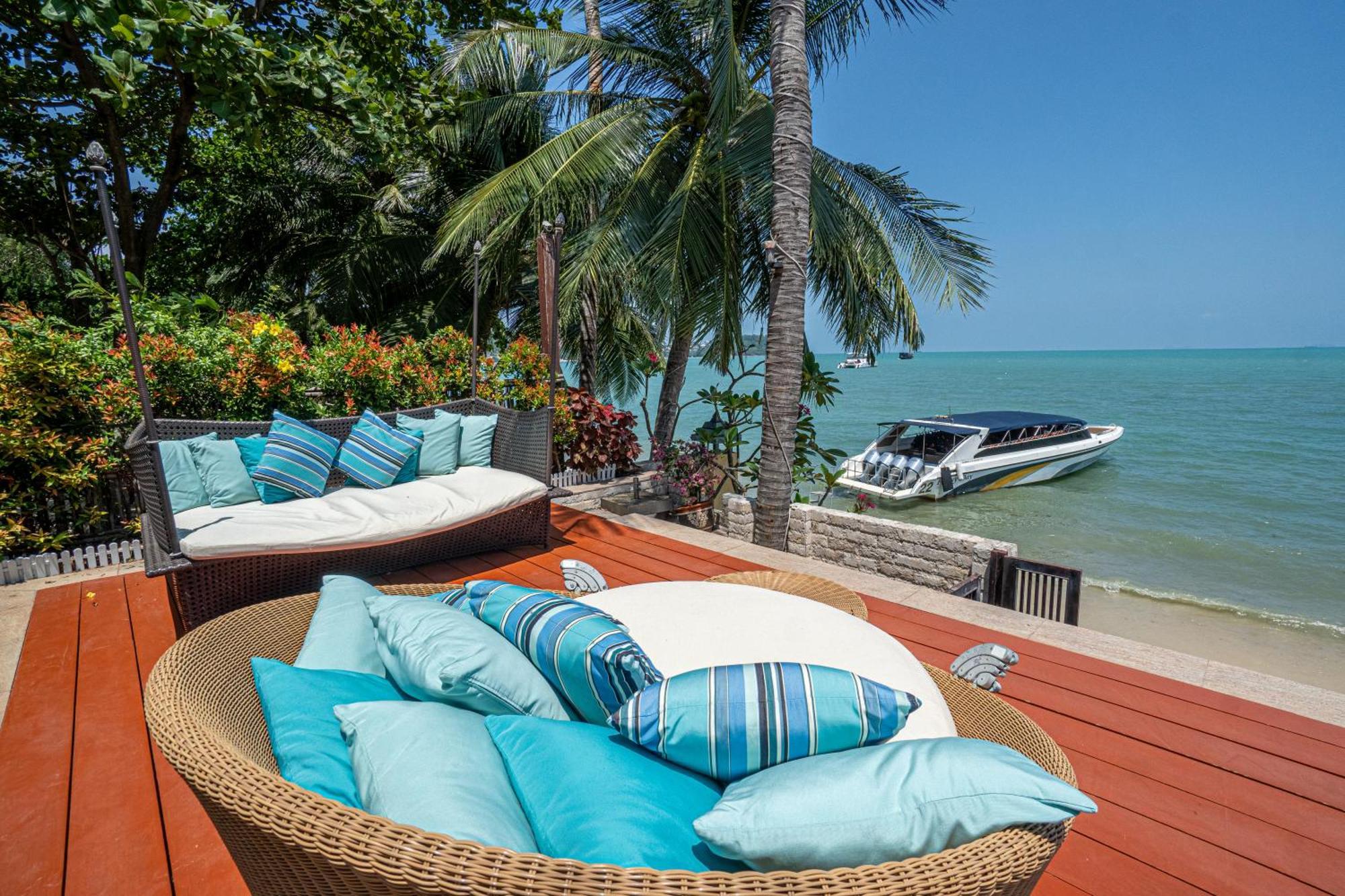 Upni Duniya - Luxury, Beachfront 9-suites *