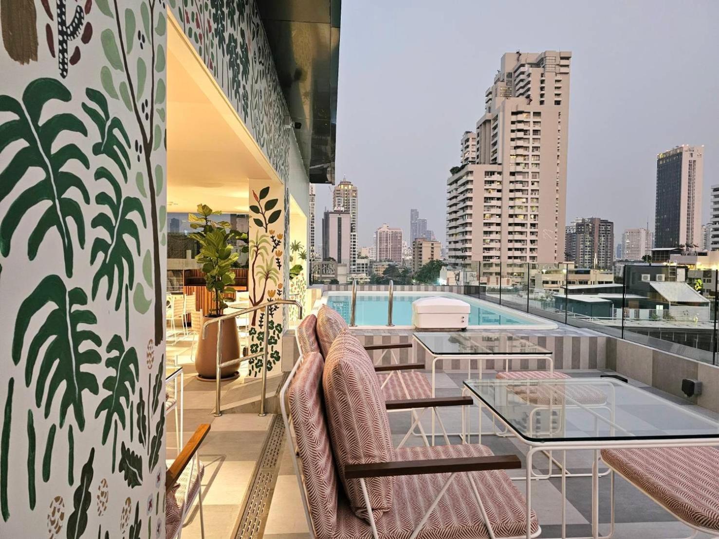 Public House - Sukhumvit 31 Hotel Banguecoque