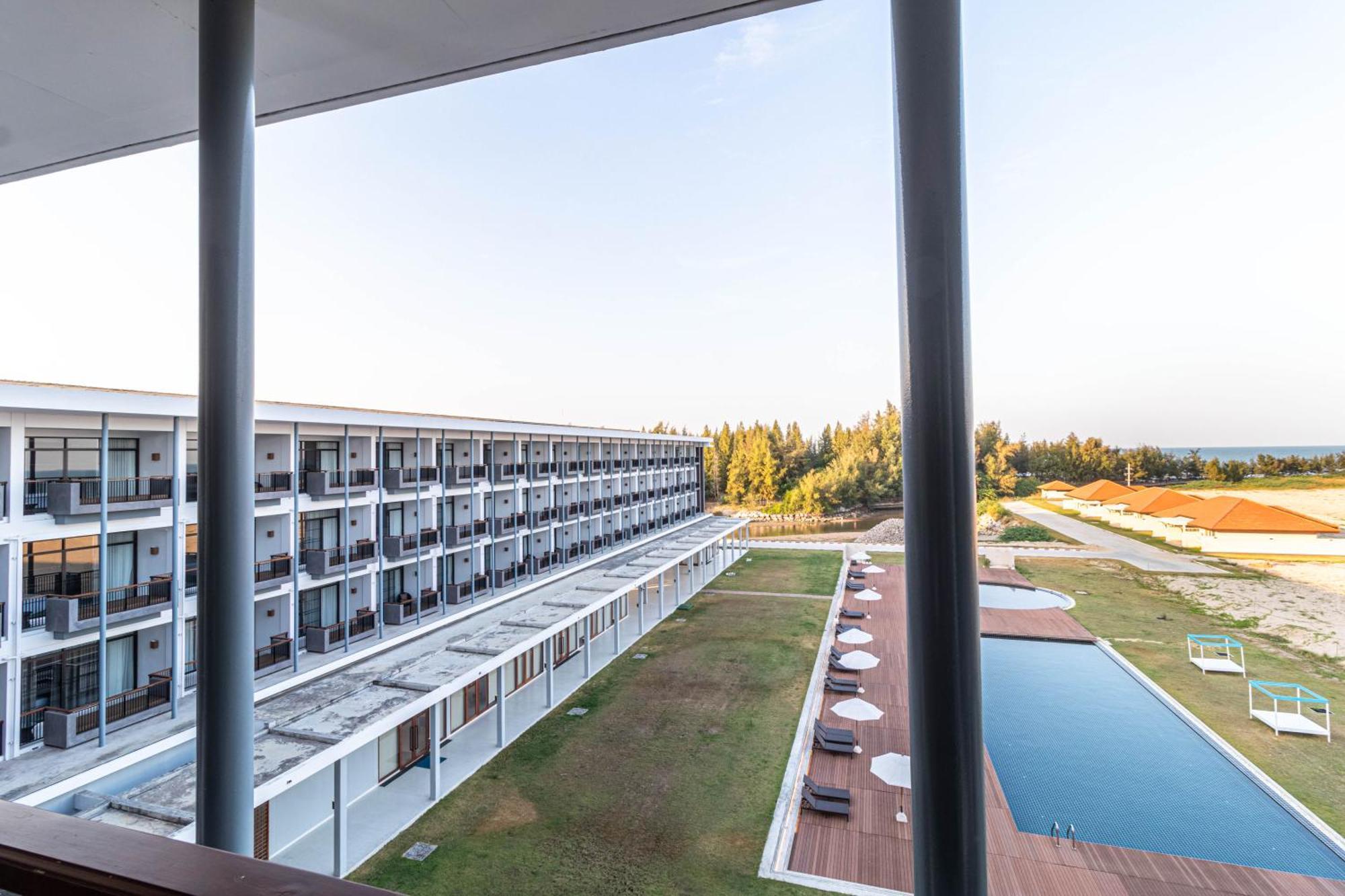 Sea Sun Hua Hin By Jc Kevin & 4* Phetchaburi