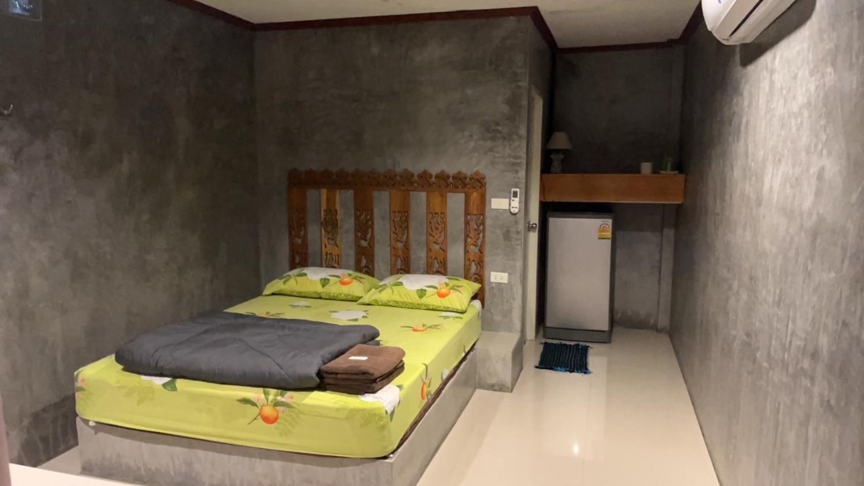 Resort Garden Bungalow