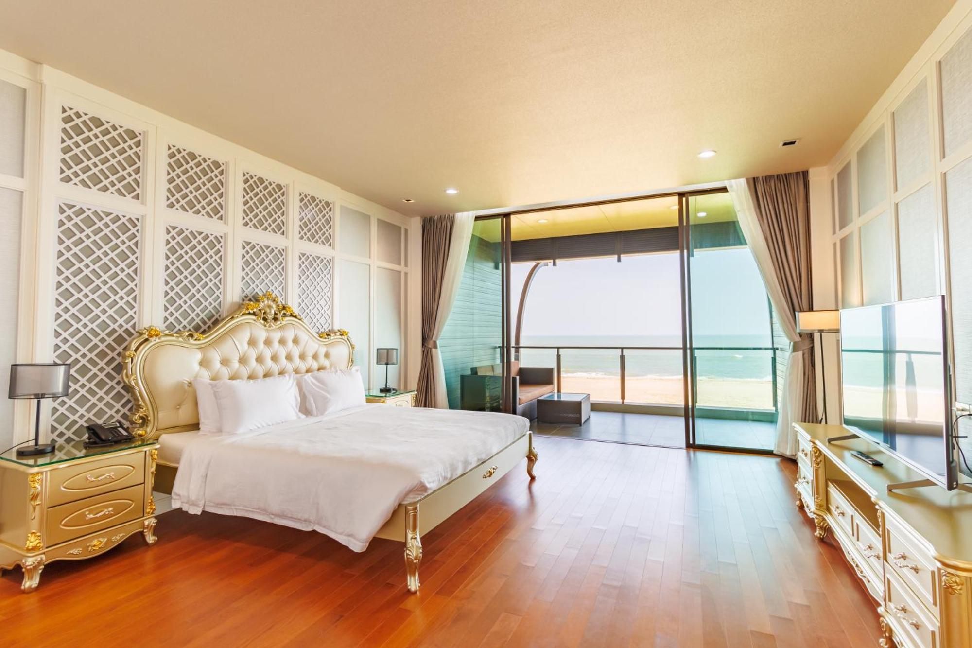 Hotel Sea Sun Hua Hin By Jc Kevin &