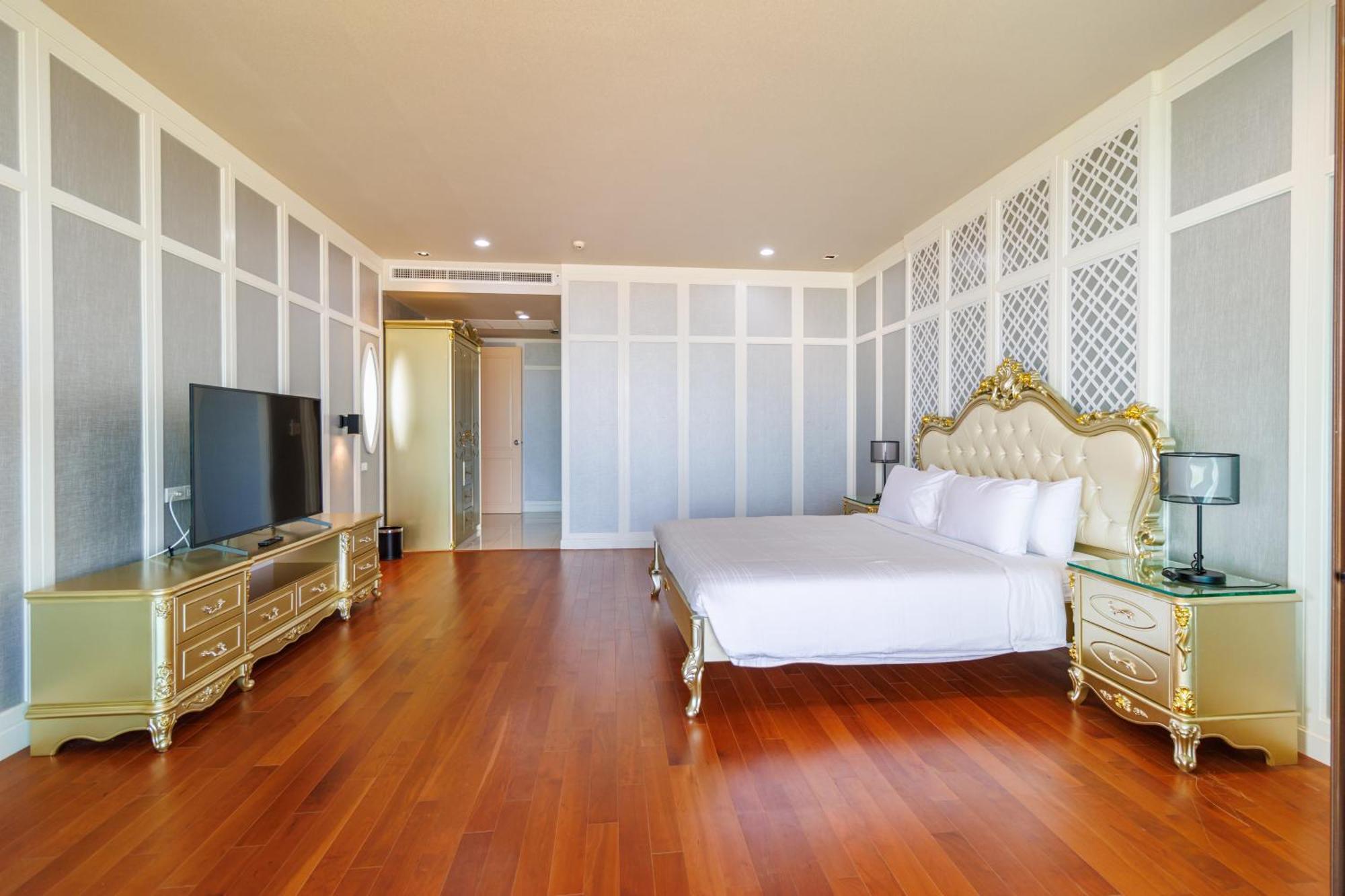Hotel Sea Sun Hua Hin By Jc Kevin & 4*