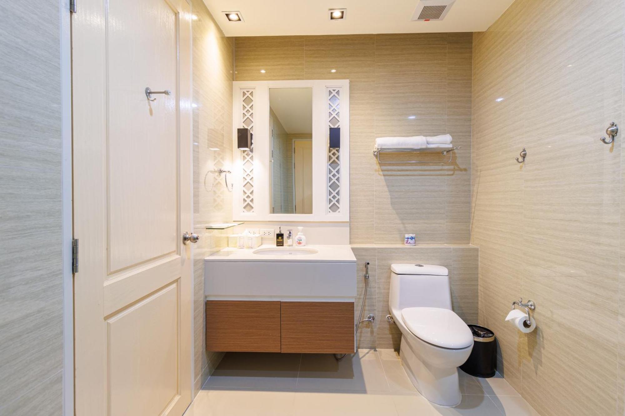 Hotel Sea Sun Hua Hin By Jc Kevin &