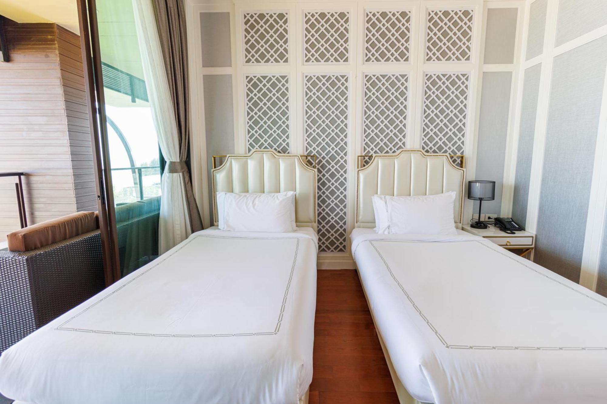 Sea Sun Hua Hin By Jc Kevin & 4*