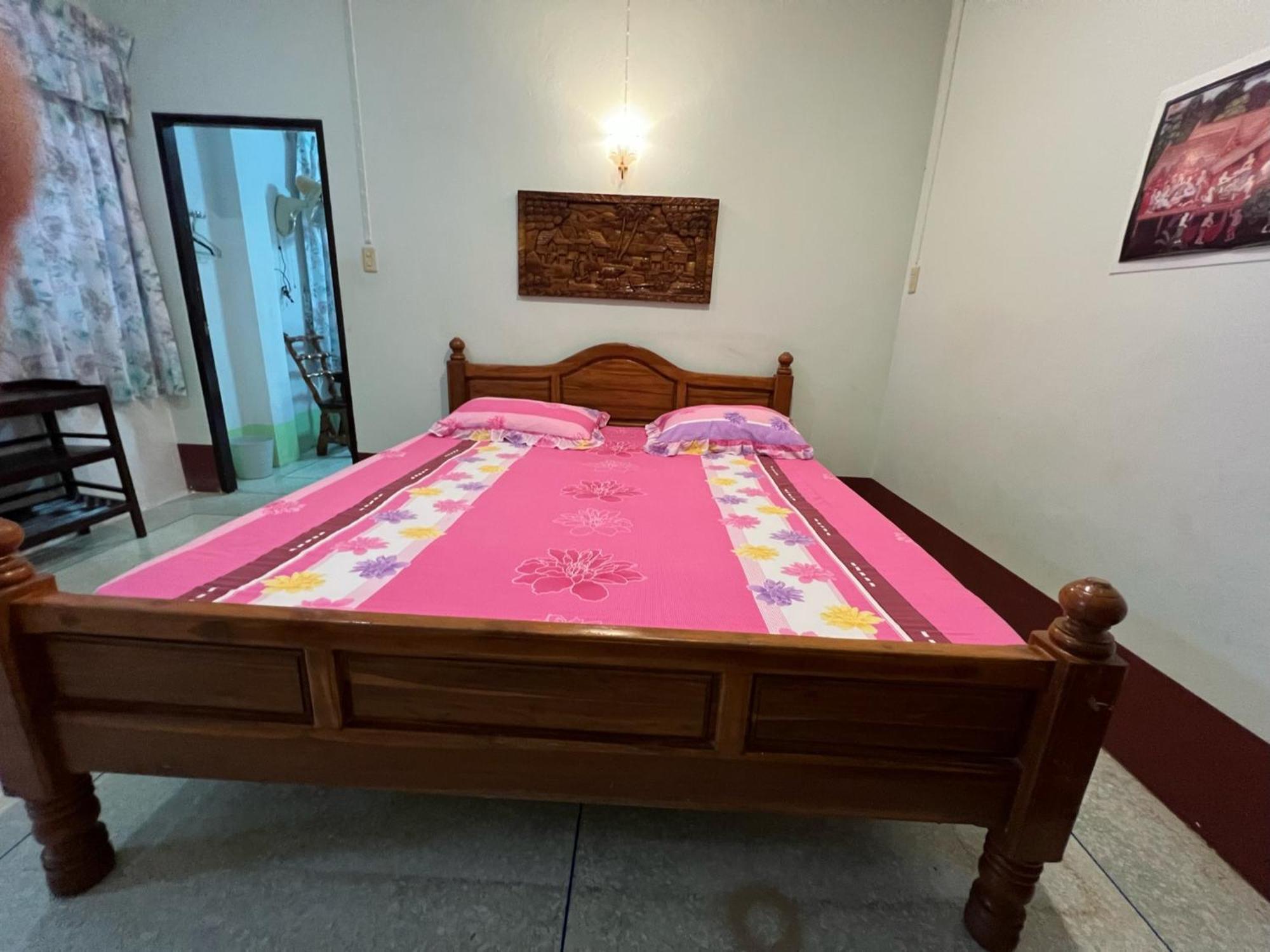 Garden Bungalow Thai Mueang