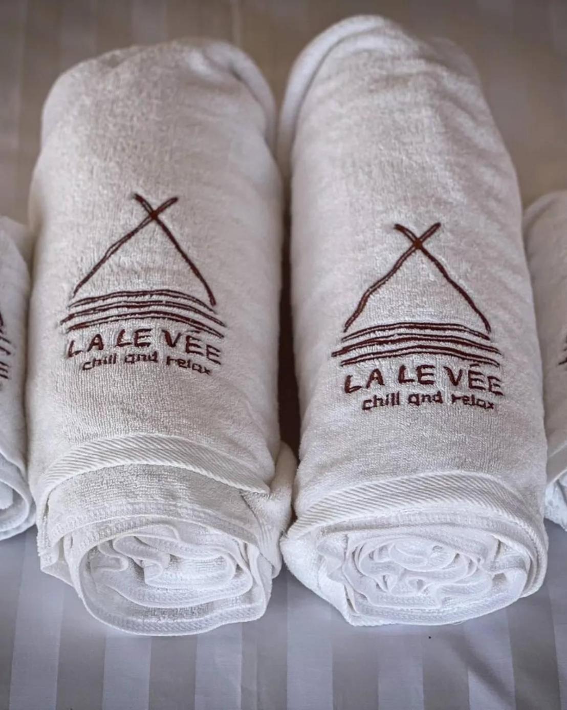 La Levee Resort *