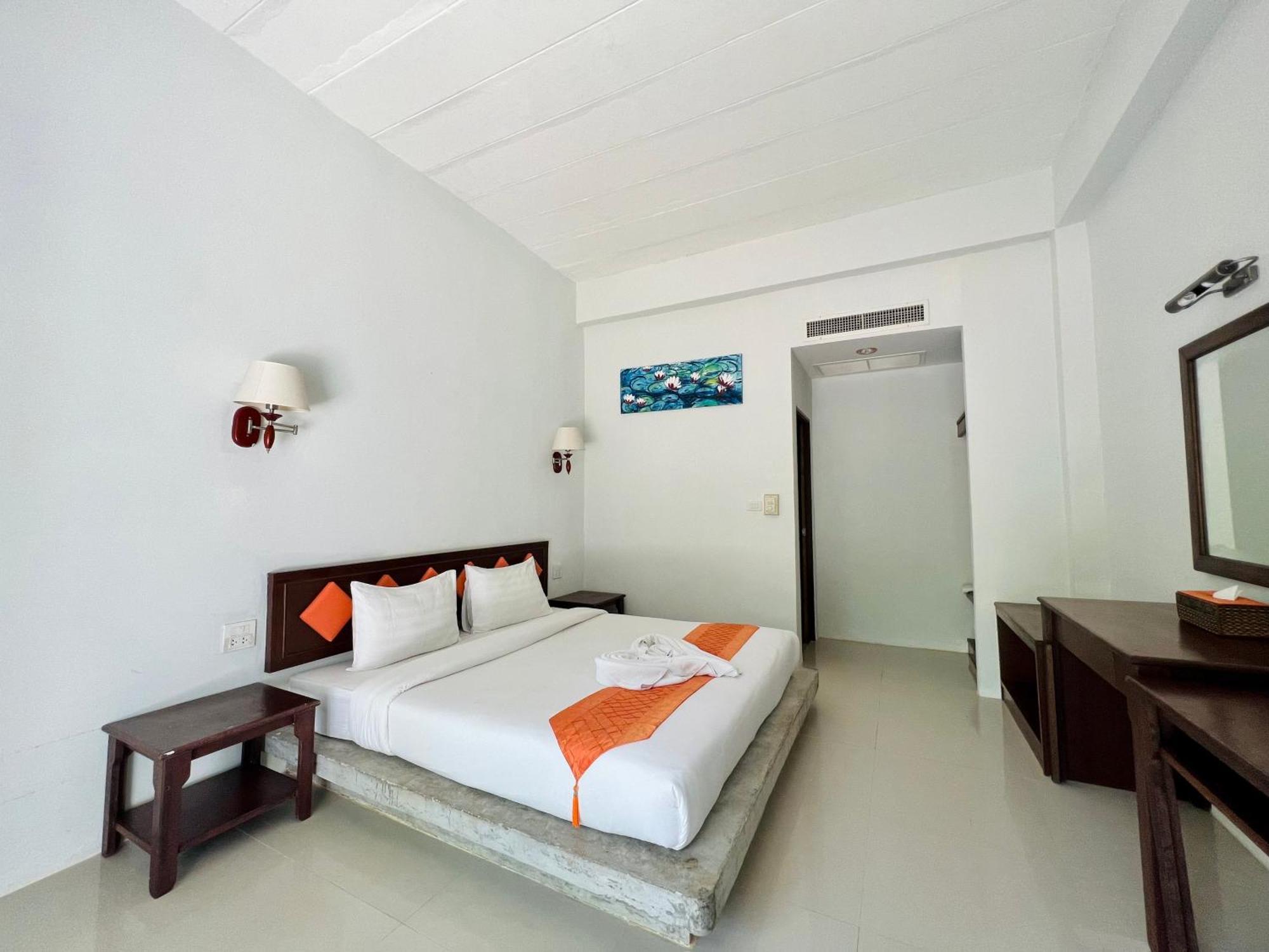 Dream Valley Resort, Tonsai Beach