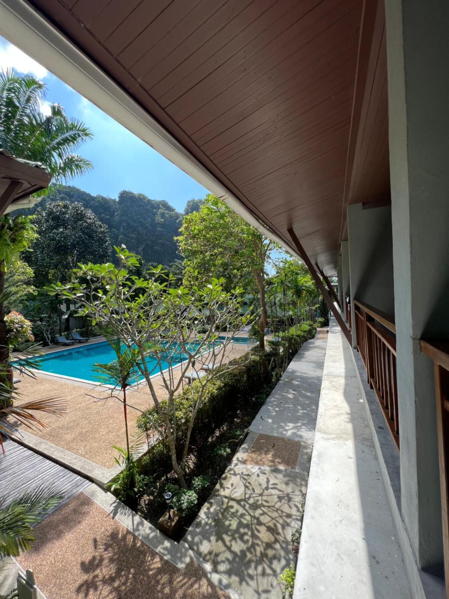 Dream Valley Resort, Tonsai Beach