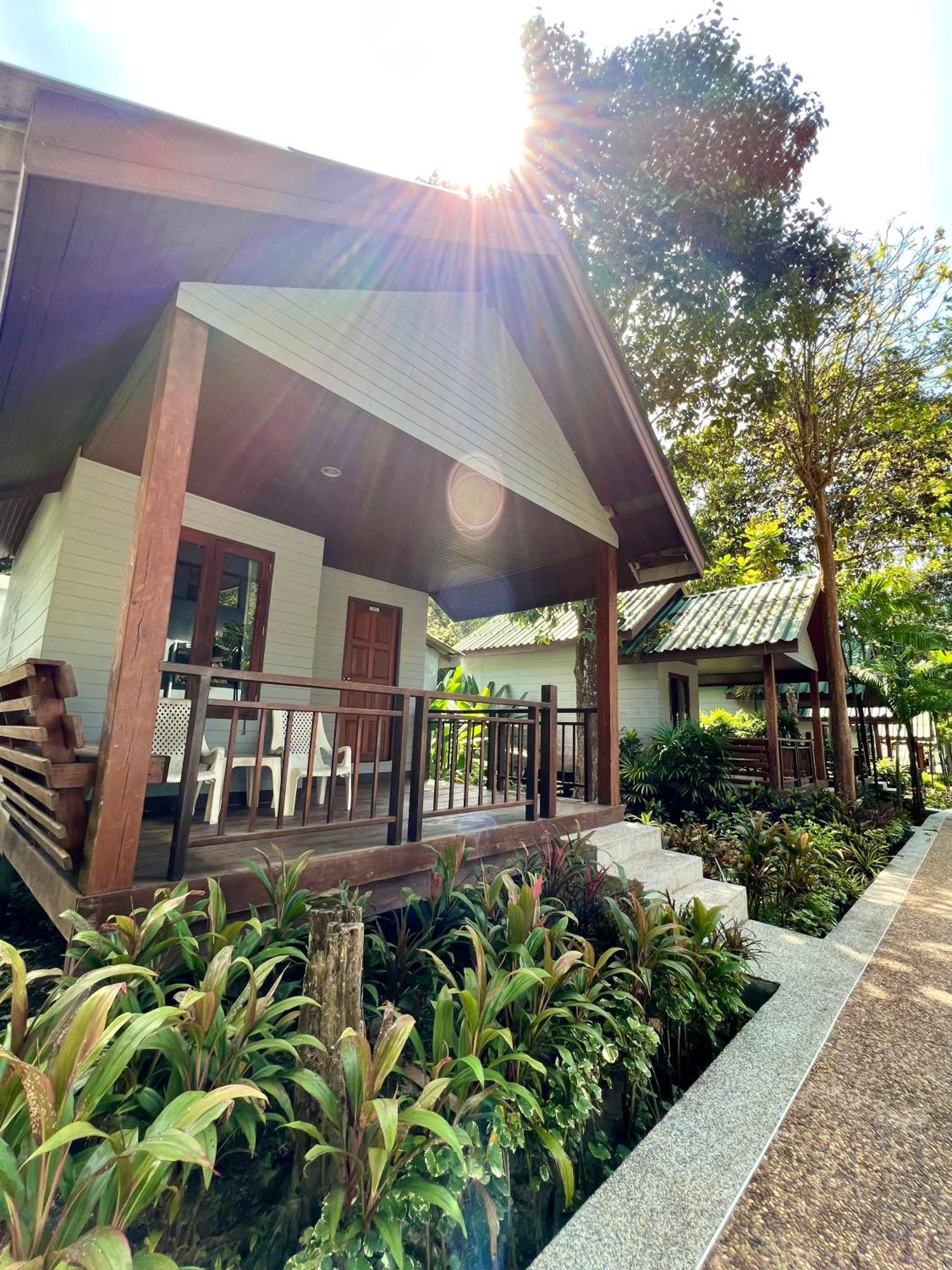 Dream Valley Resort, 3* Tonsai Beach