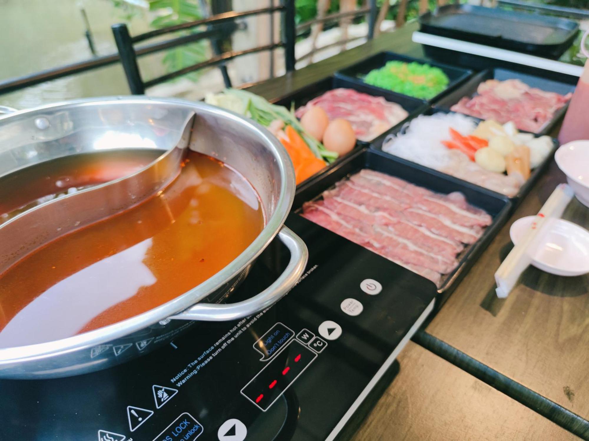 Resort Baan Suan Tondin