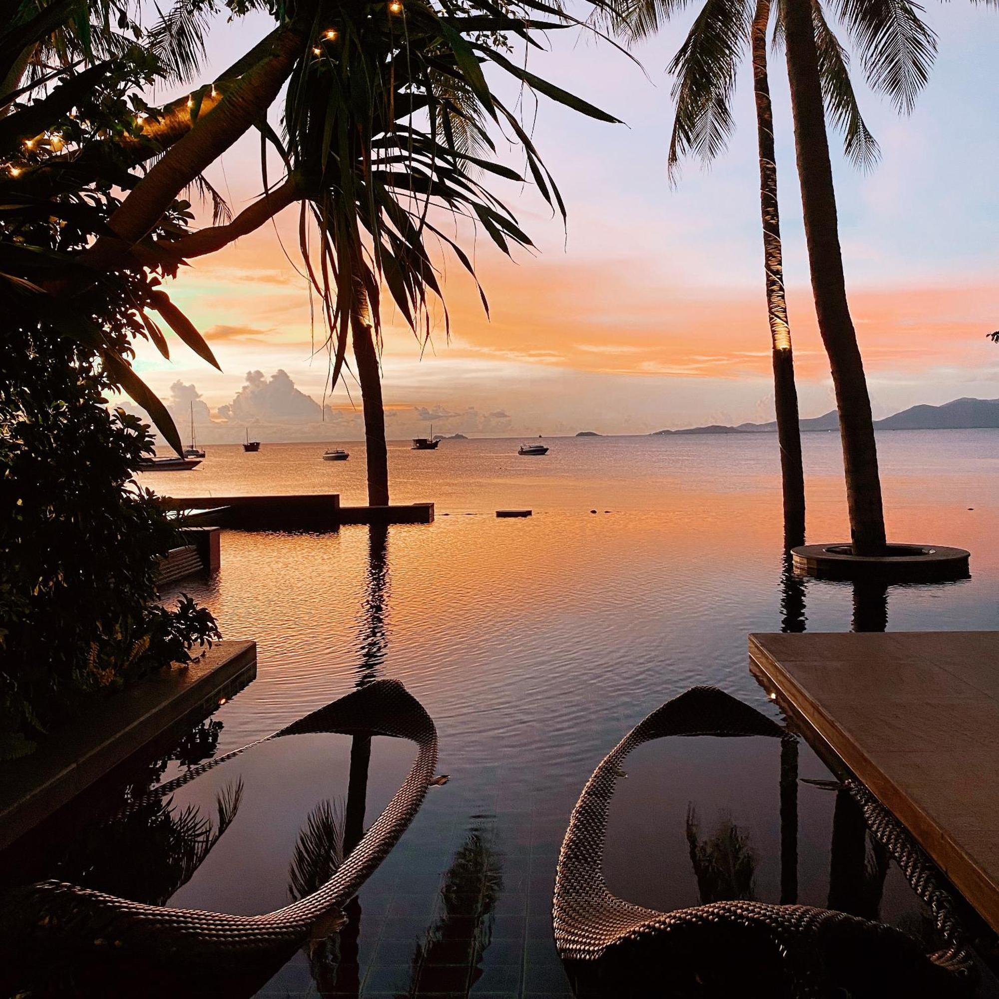 Upni Duniya - Luxury, Beachfront 9-suites Villa Bang Rak Beach (Koh Samui)