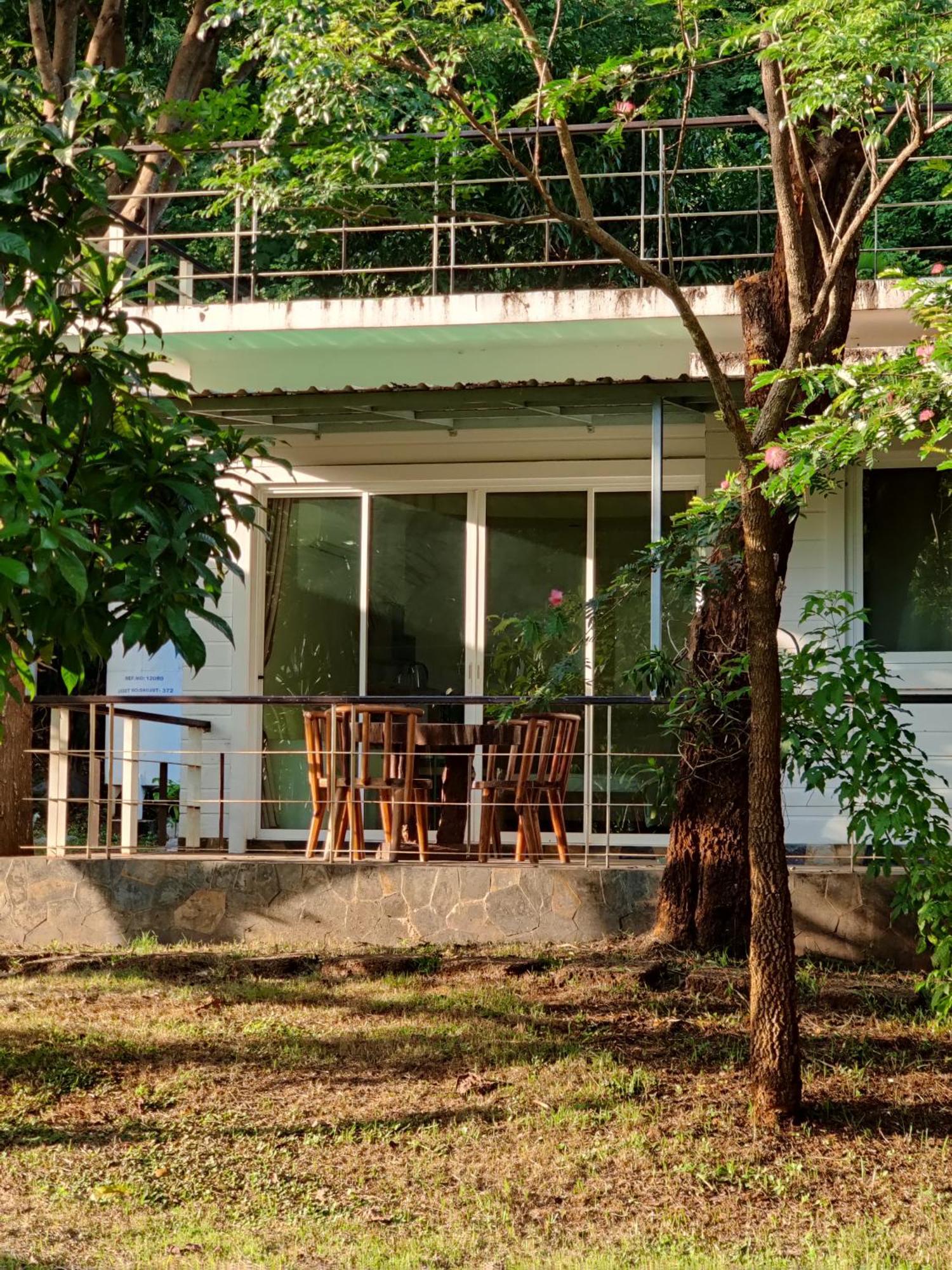 Yura Kiri Khao Yai Nong Nam Daeng