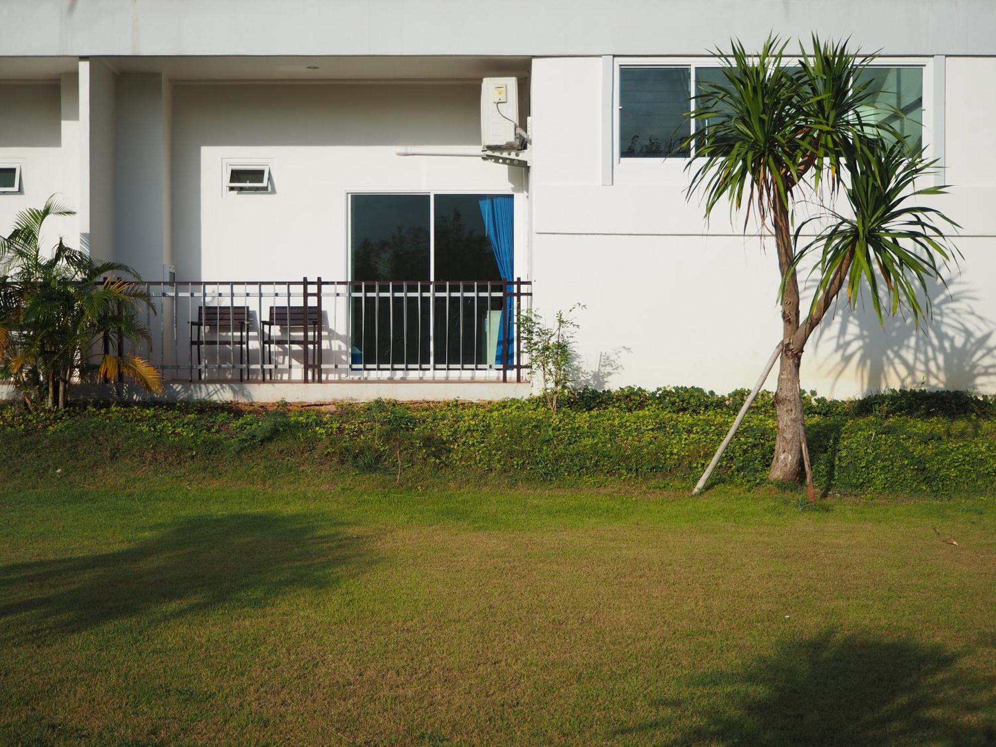 Yura Kiri Khao Yai 2*