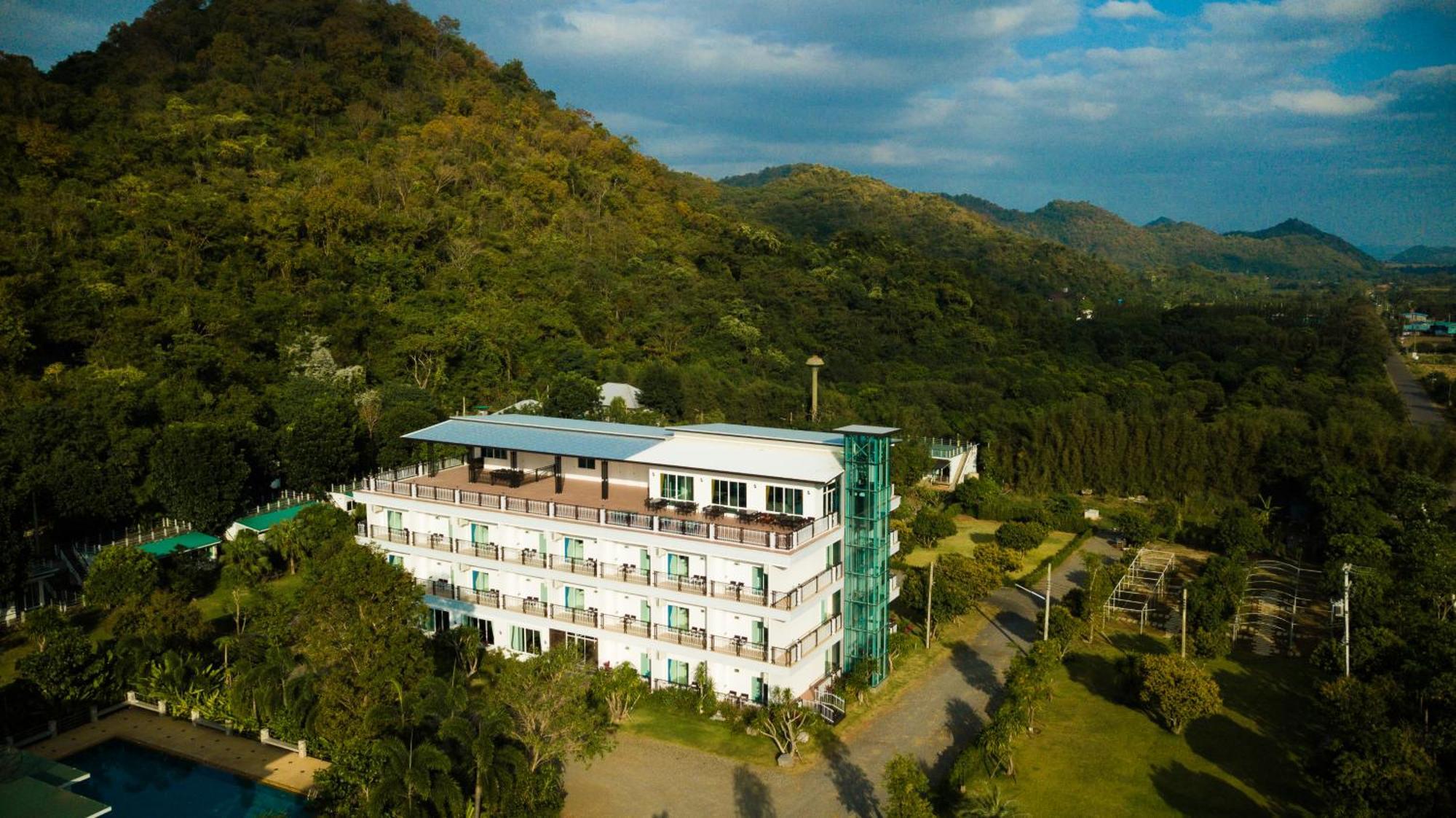 Resort Yura Kiri Khao Yai 2*