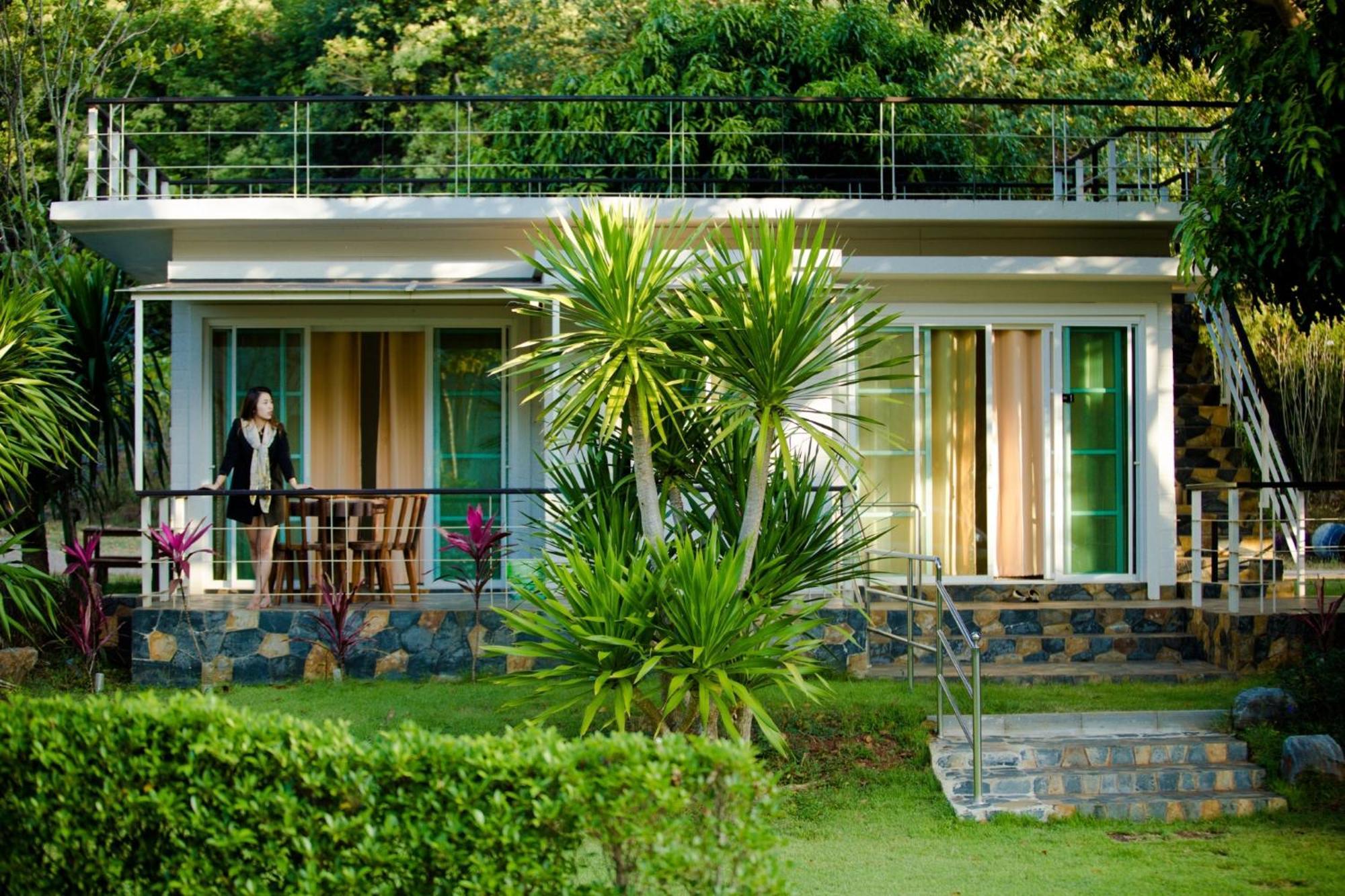 Yura Kiri Khao Yai Resort 2*