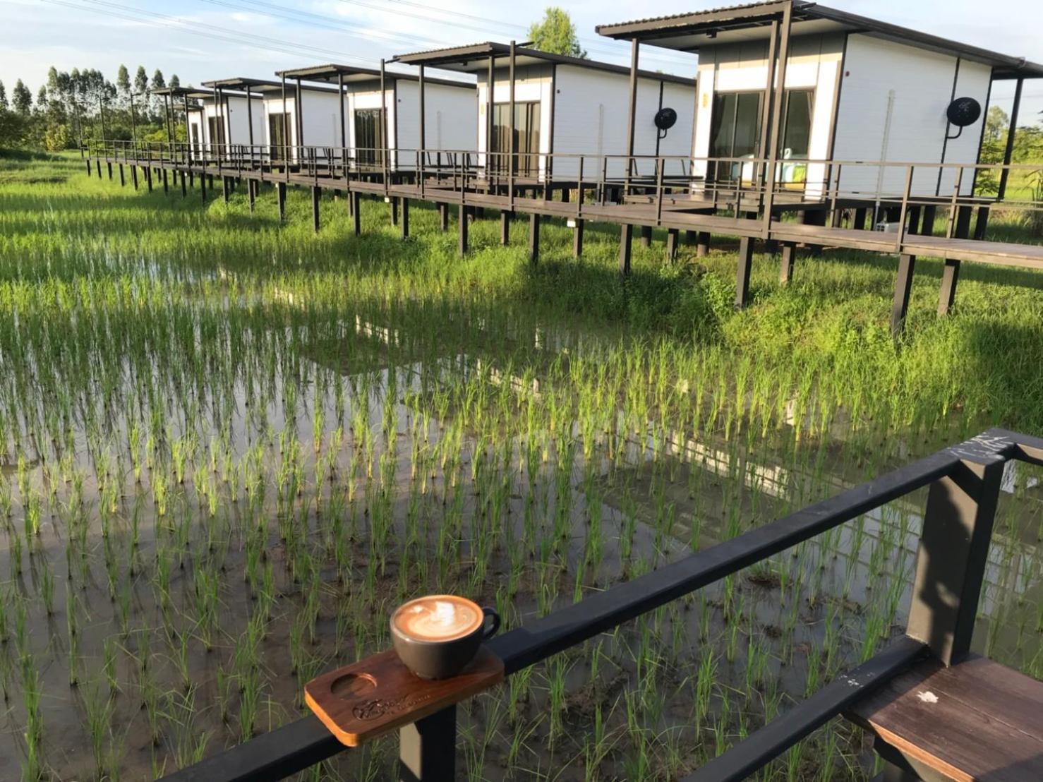 Mae On Village Resort Roi Et