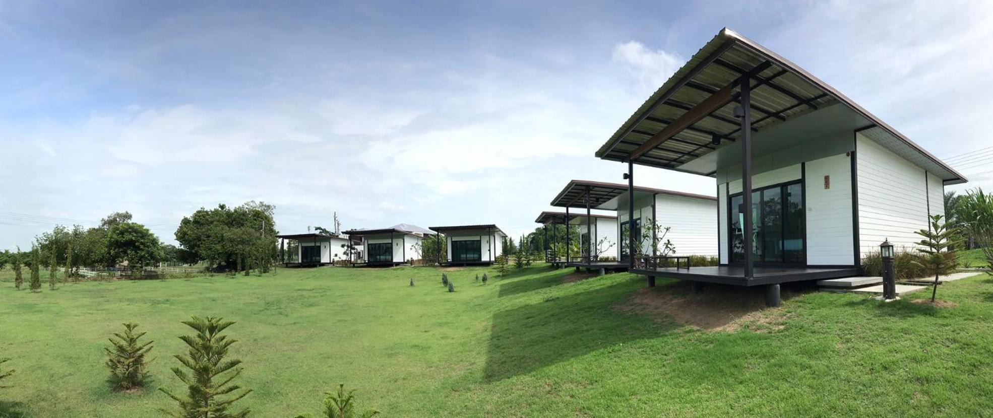 Resort Mae On Village *