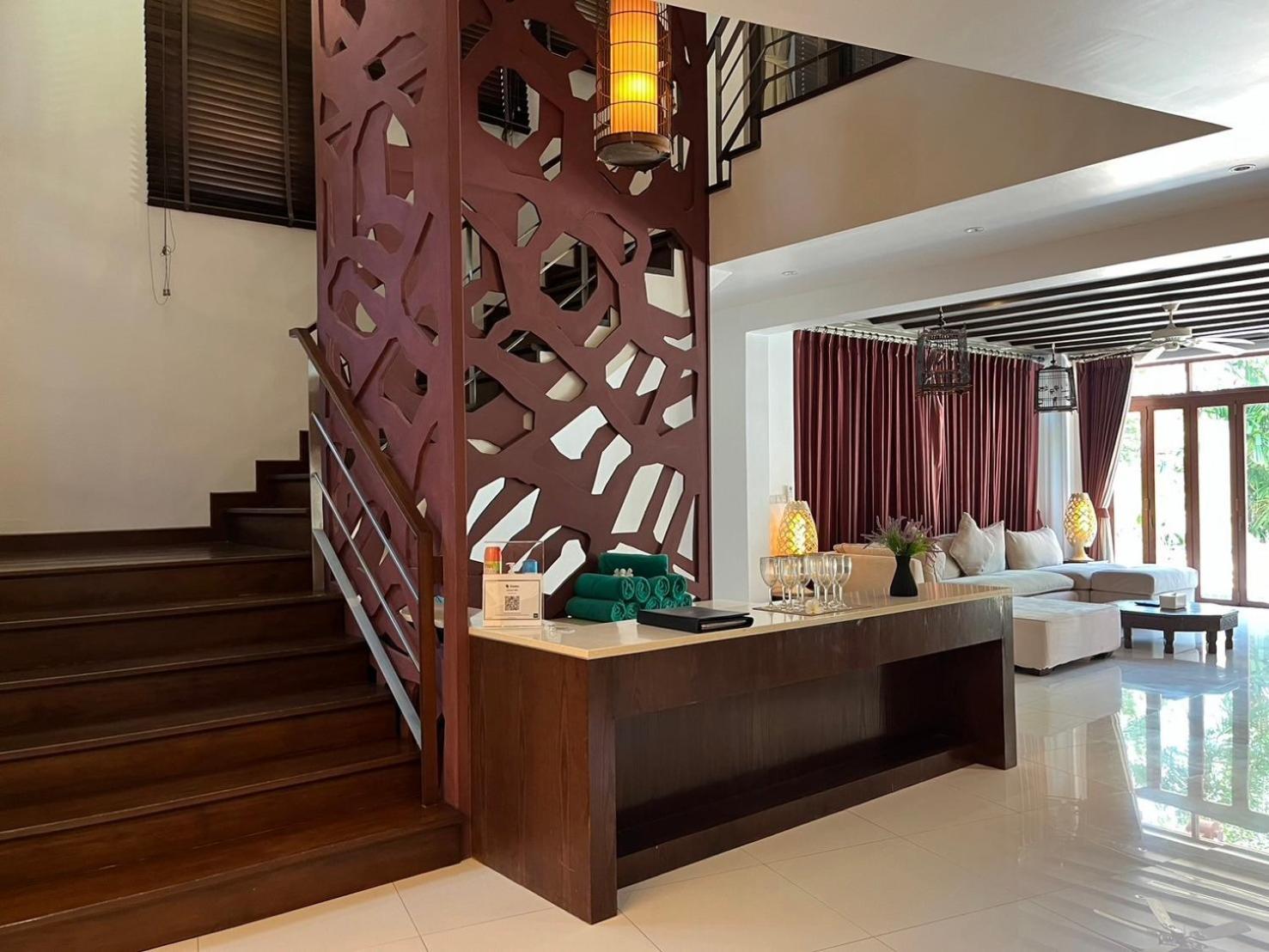 Amatapura Beachfront 1, Sha Certified Villa *