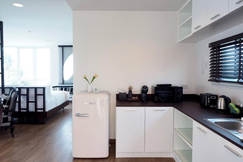 Beachfront 70 Sqm Premier Sea View And Pool View Family Free Apartment *