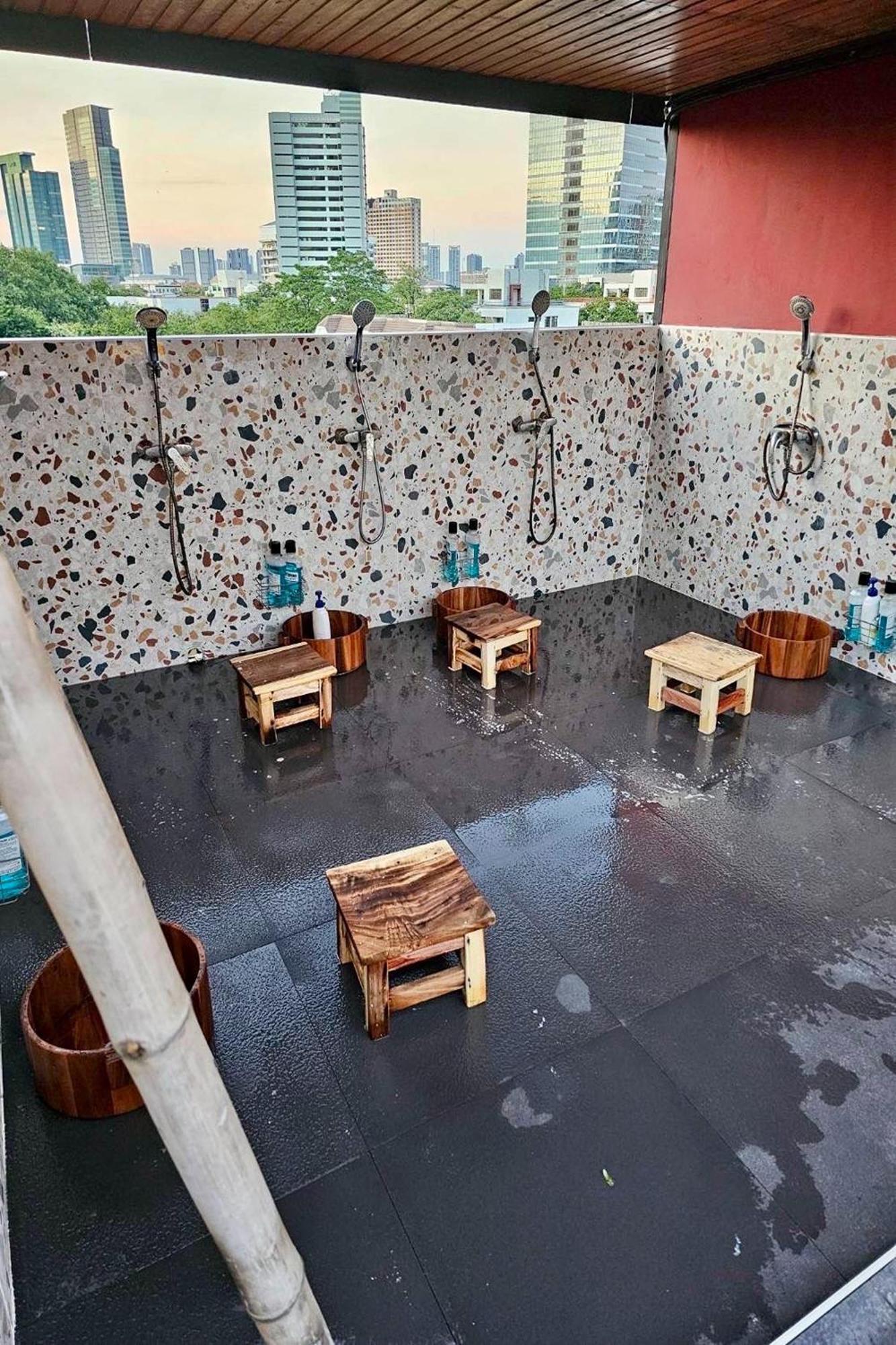 Blu Ari Stylish Gay Poshtel Albergue Banguecoque