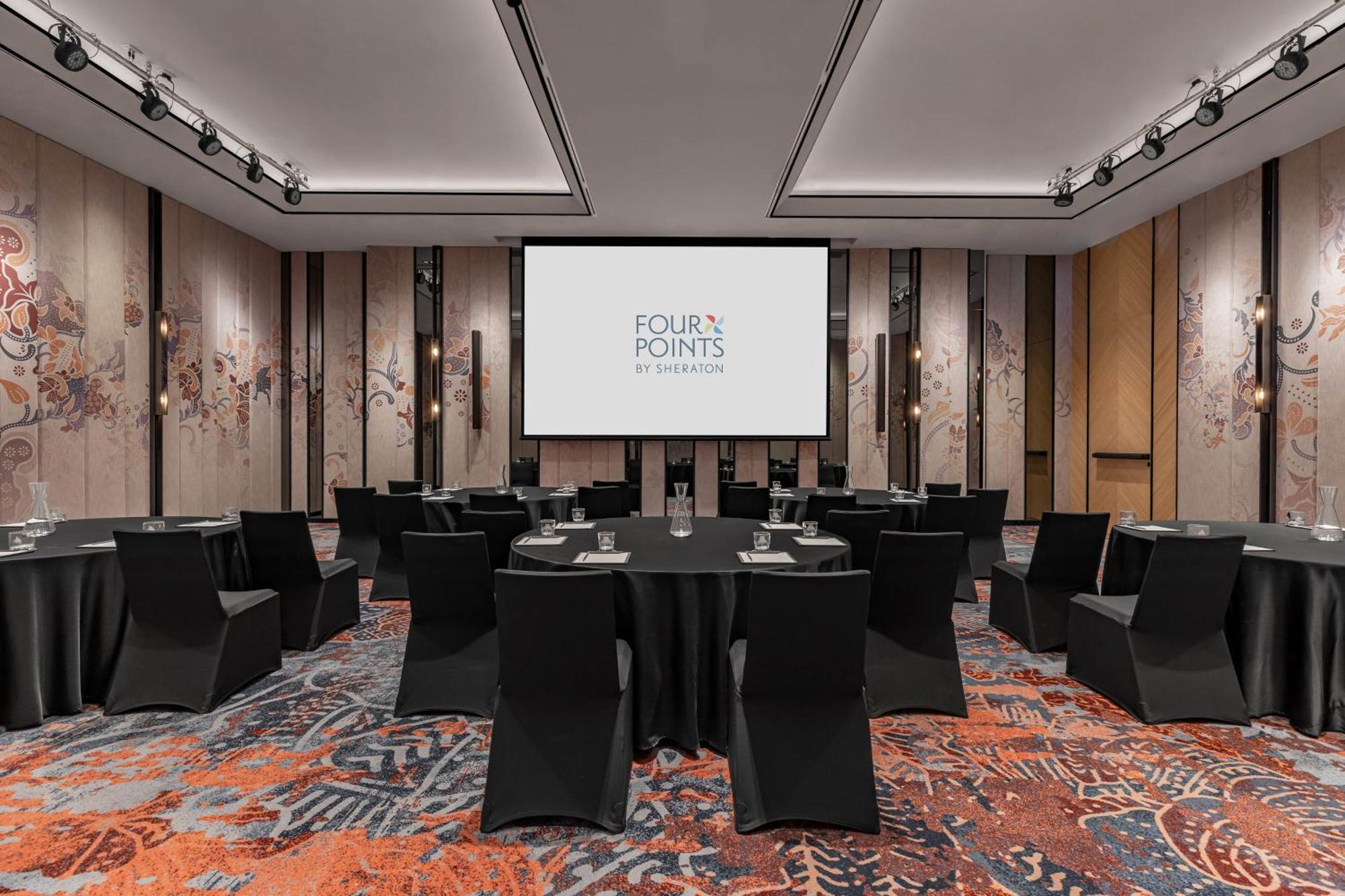 Four Points By Sheraton Phuket 4* Patong